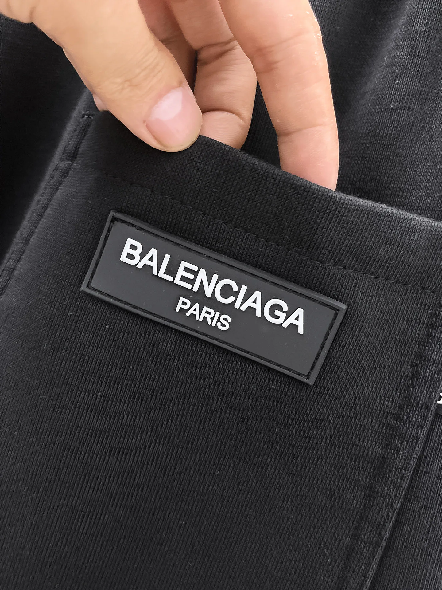 Men's Trousers BALENCIAGA 18399367