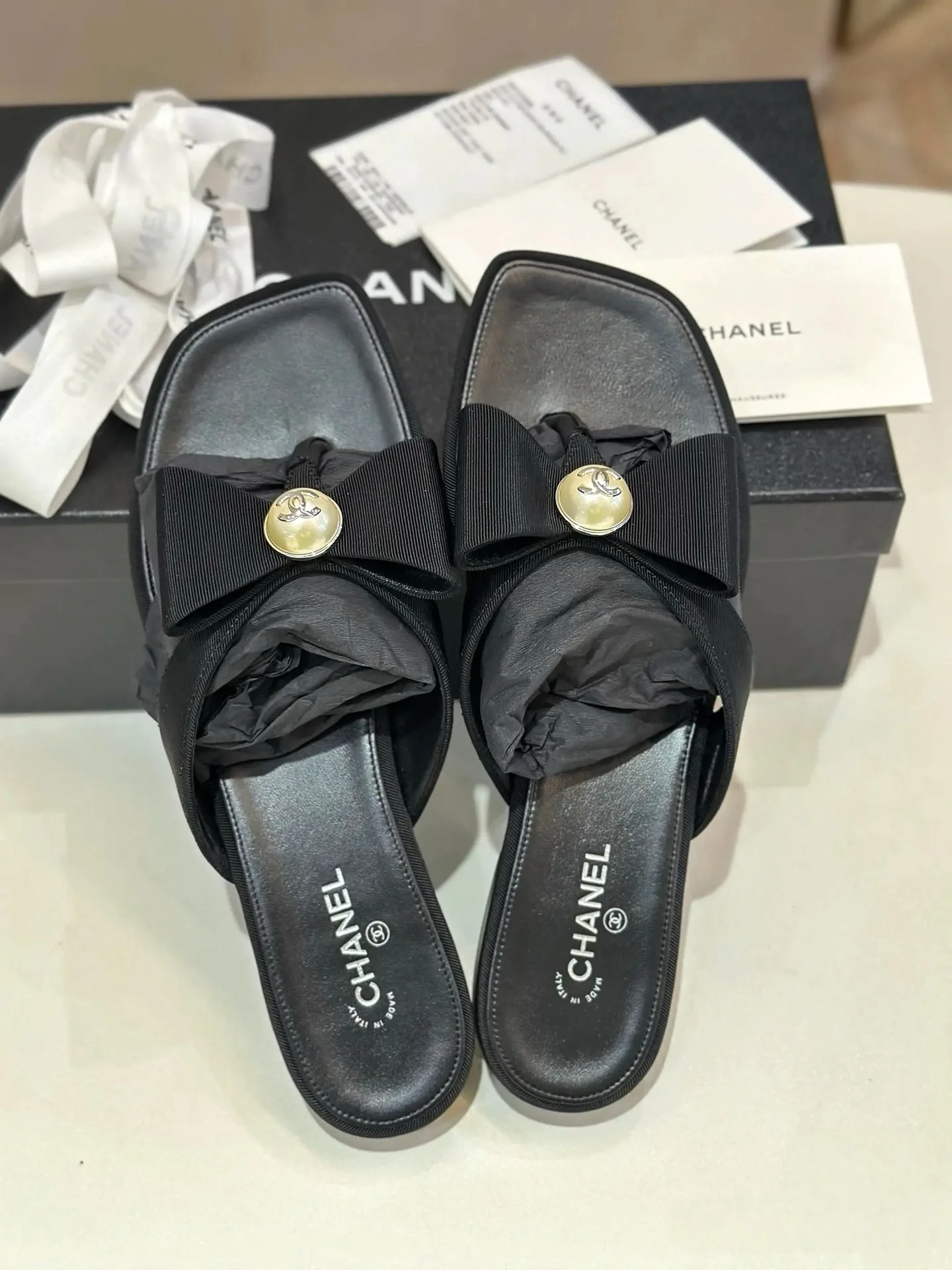 Women's Flip-Flops CHANEL 17331170