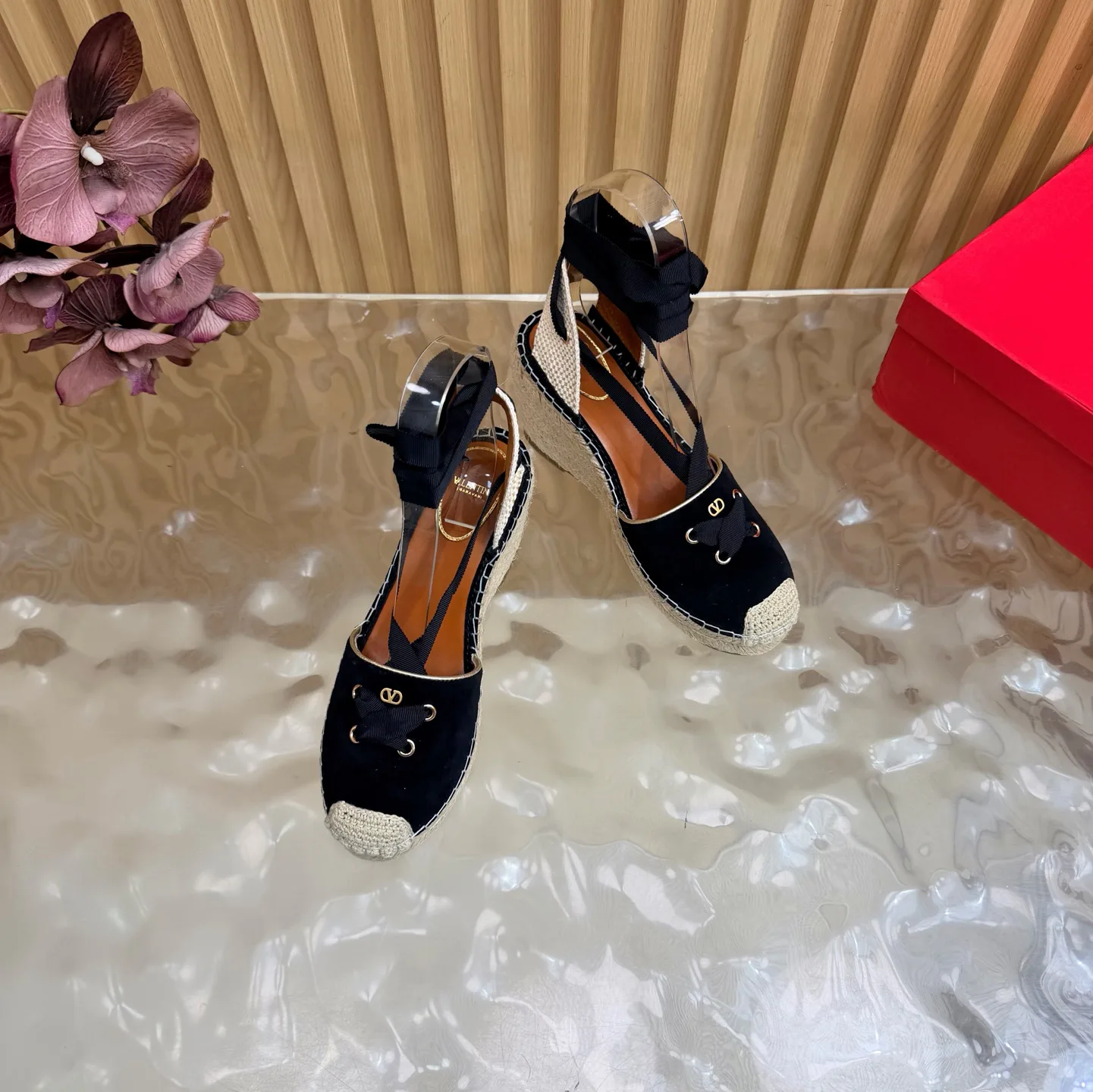 Women's Open-Toe Sandals VALENTINO 17728243