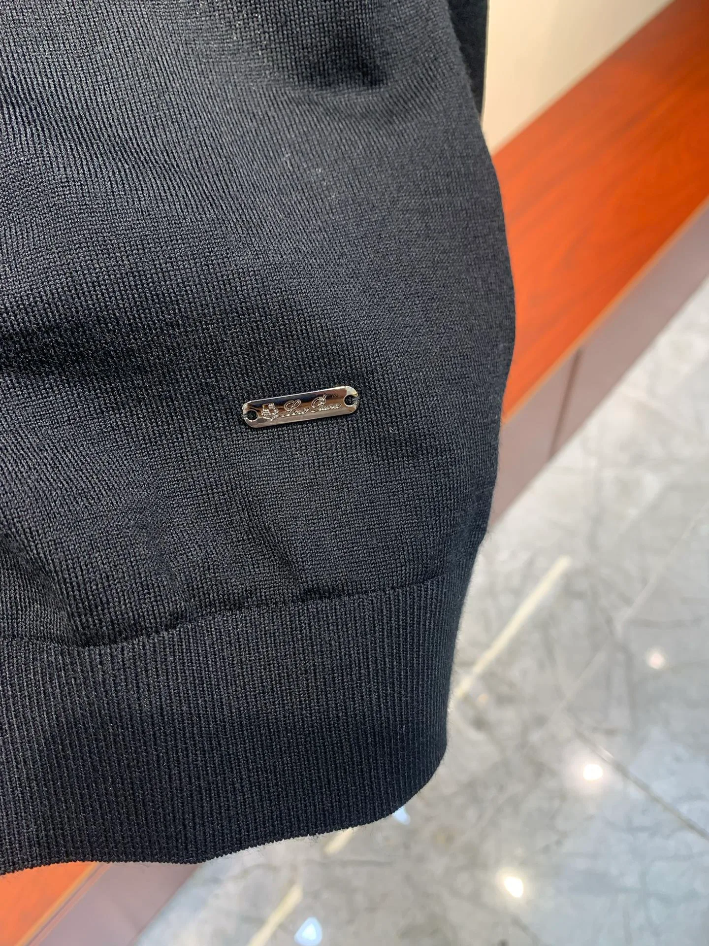 Men's Jumpers And Sweaters LORO PIANA 18446980