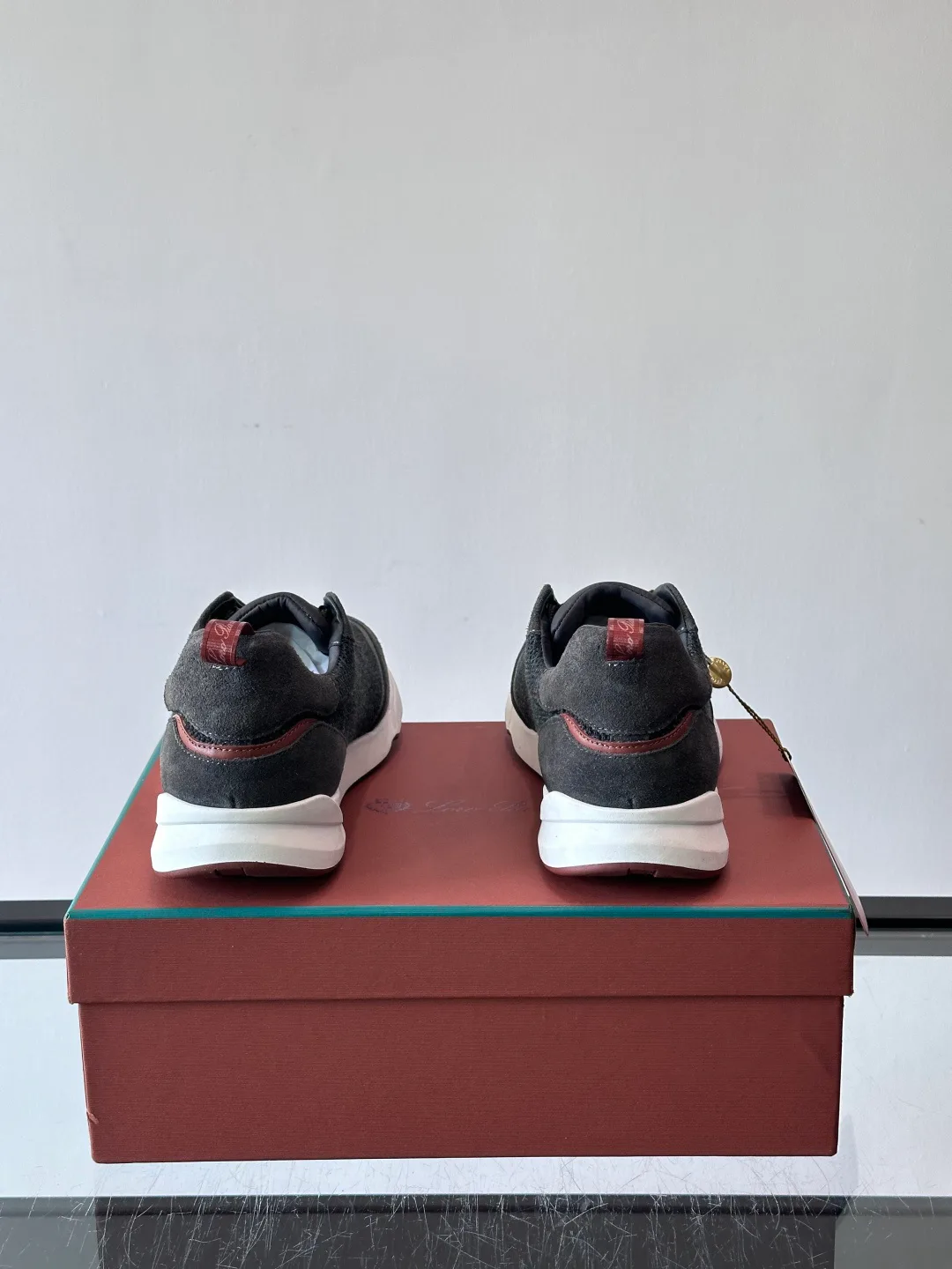 Men's Sneakers LORO PIANA 17730605