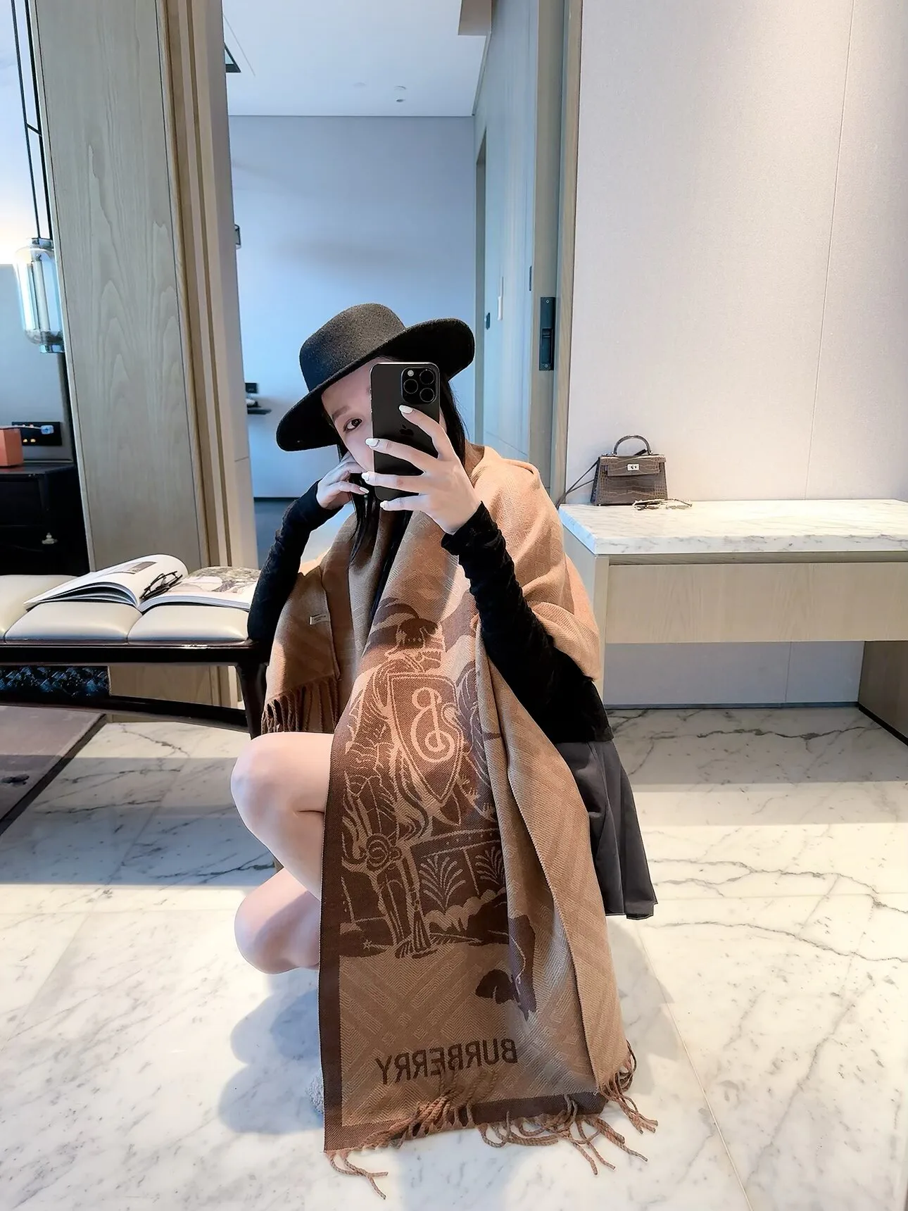 Scarves BURBERRY 18003025