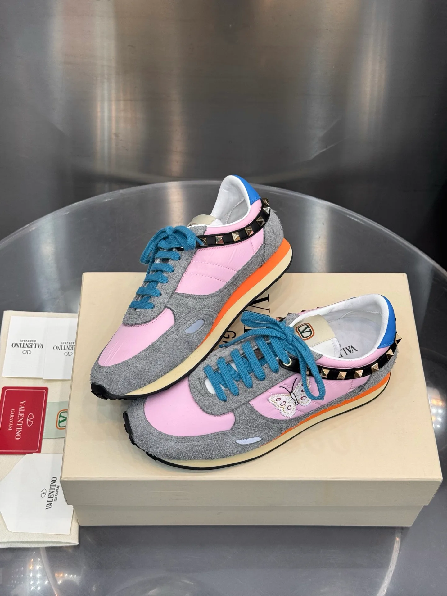 Women's Sneakers VALENTINO 18202514