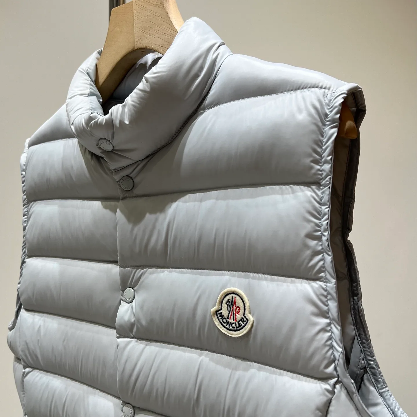 Women's Vests MONCLER 18110908
