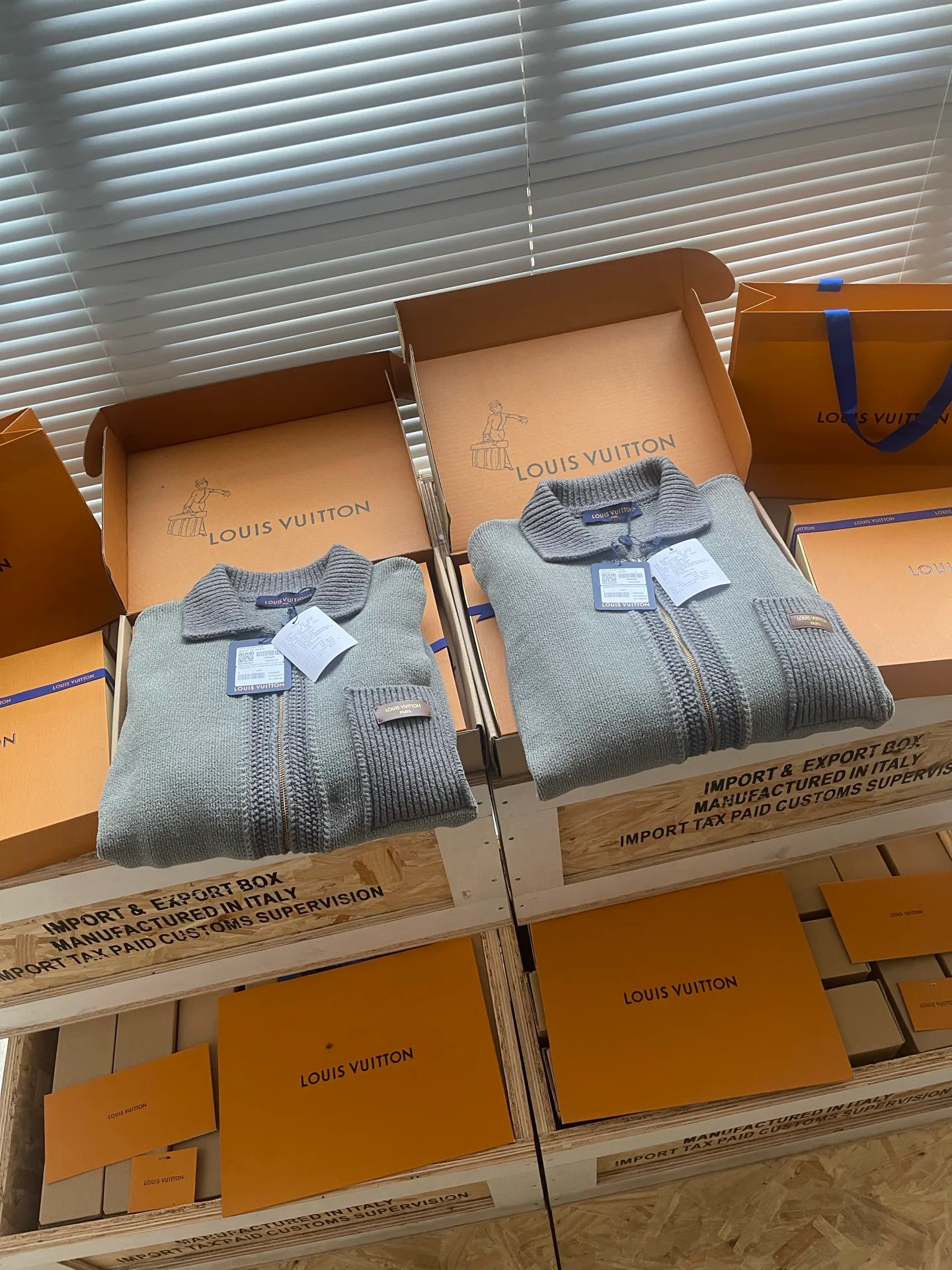 Men's Jumpers And Sweaters LOUIS VUITTON 18414066