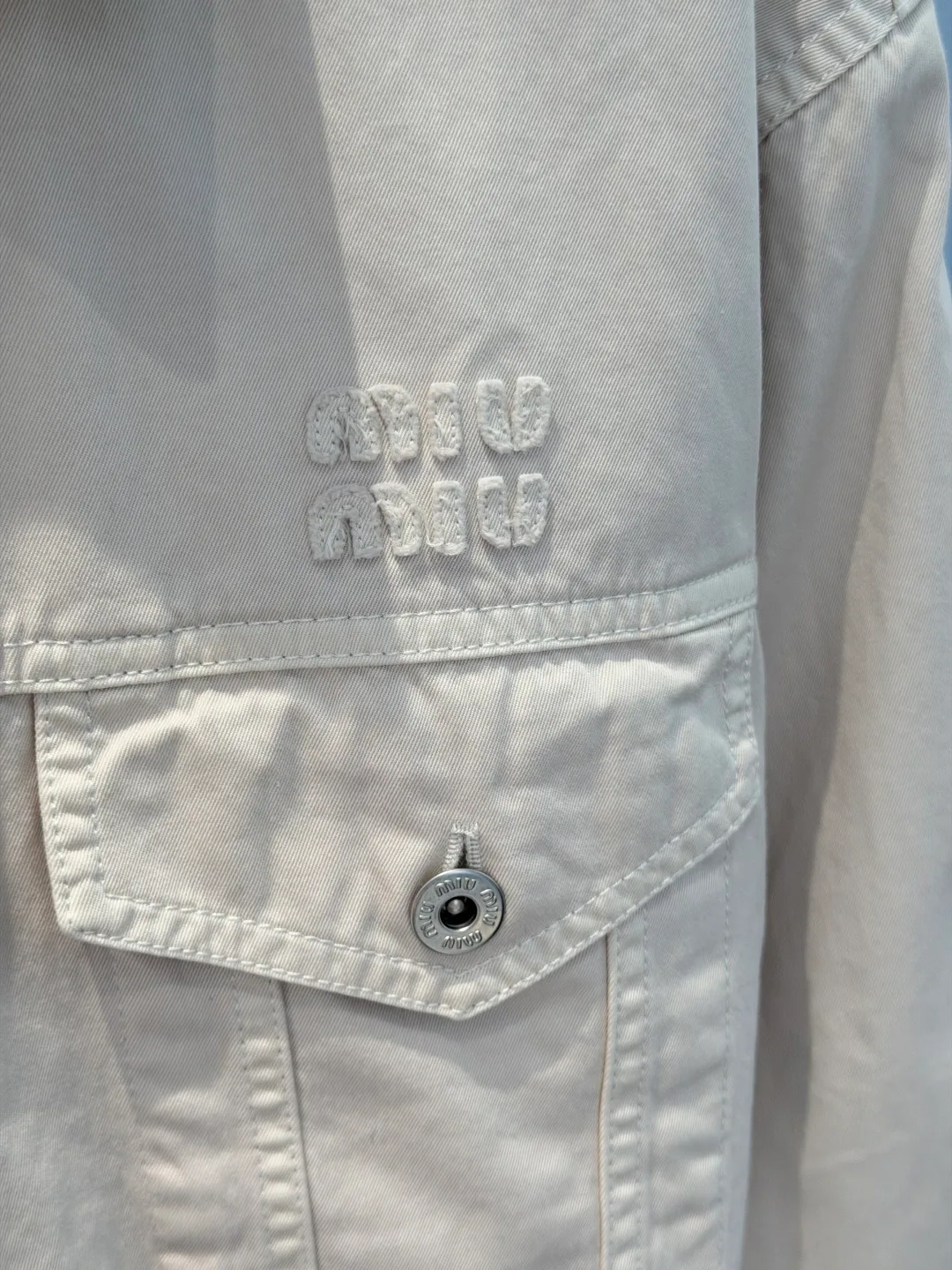 Women's Jackets And Down Jackets MIU MIU 17585053
