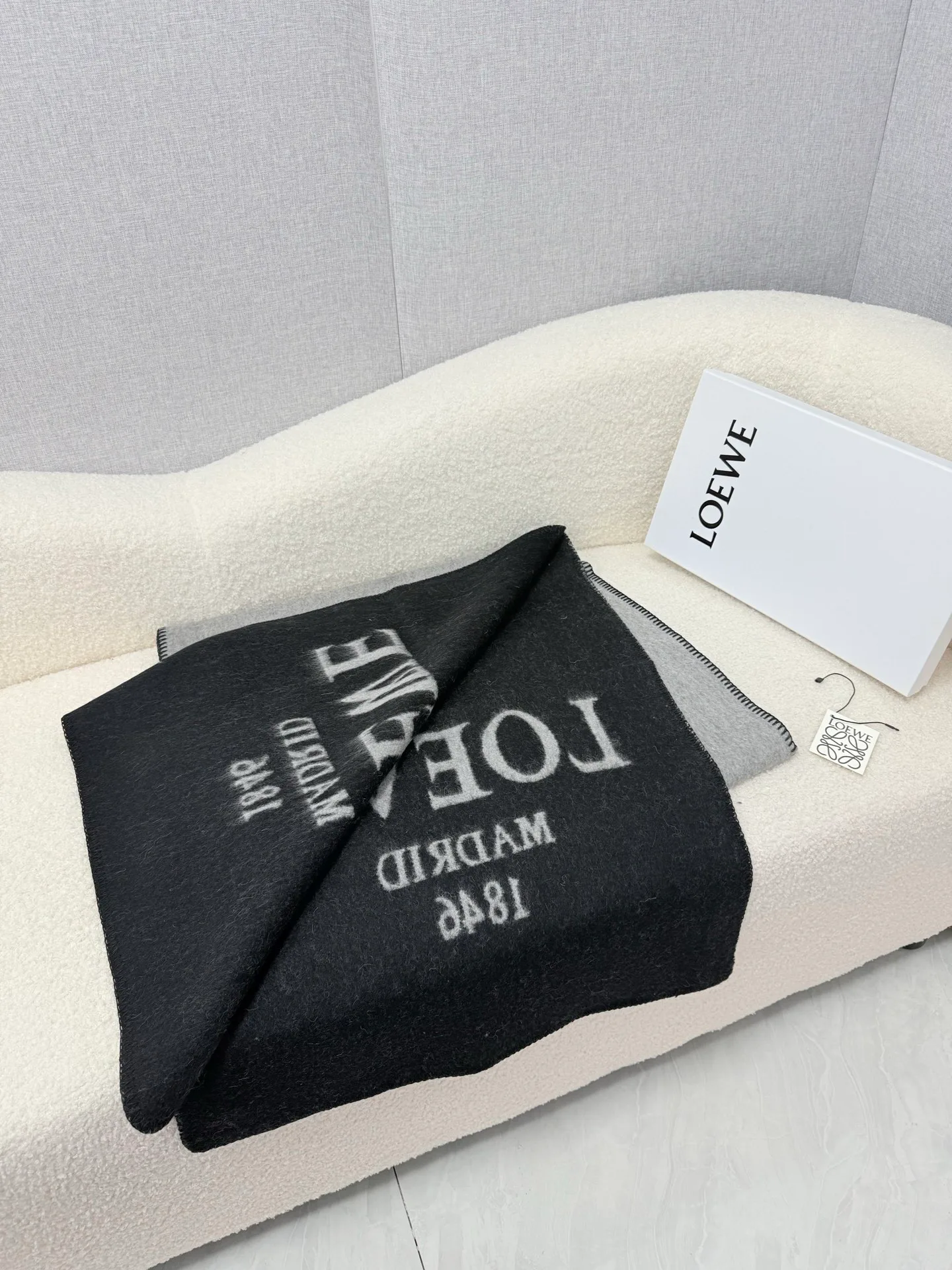 Scarves LOEWE 18275025