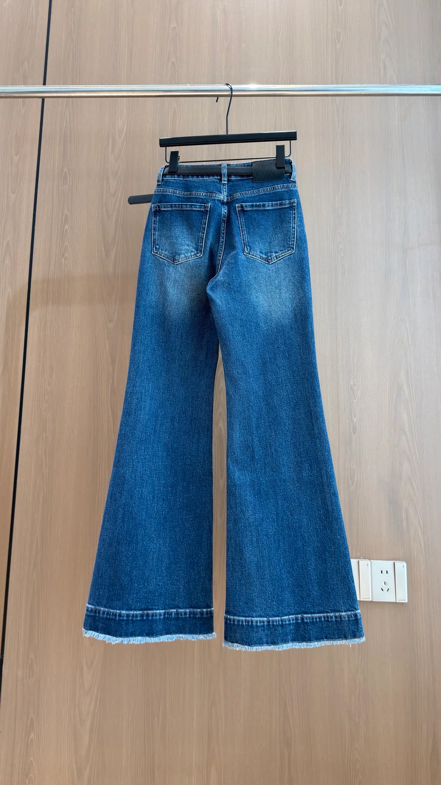 Women's Jeans LOUIS VUITTON 18473747