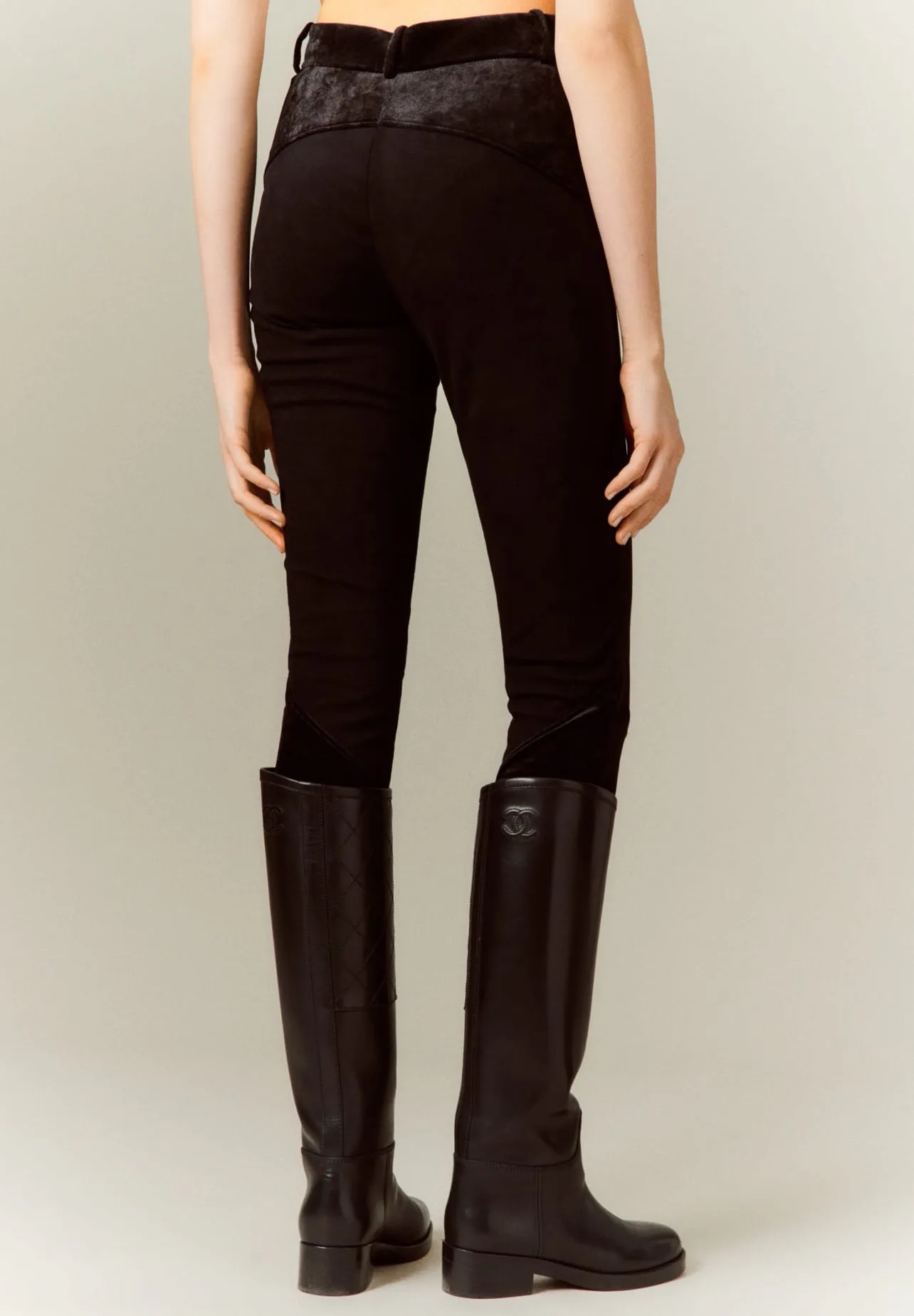 Women's Boots CHANEL 18347561