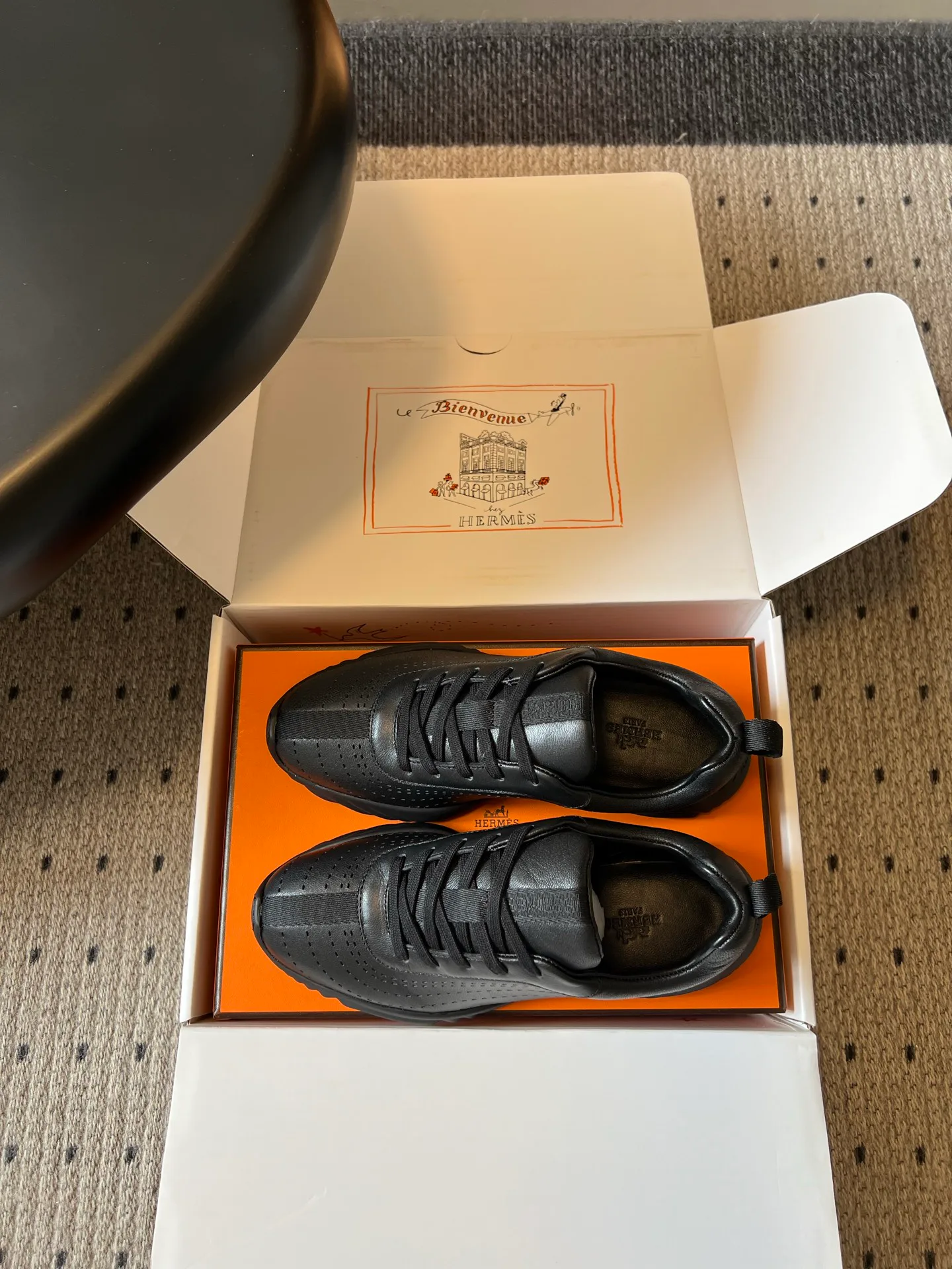 Women's Sneakers HERMES 17625160