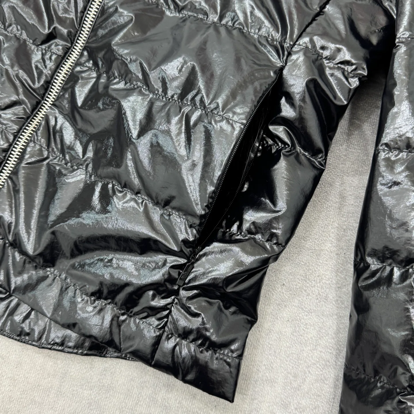 Куртки И Пуховики Женские Moncler 18561049