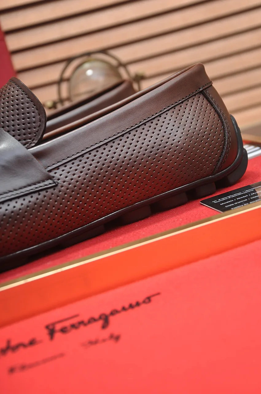 Men's Loafers And Dress Shoes SALVATORE FERRAGAMO 18262192