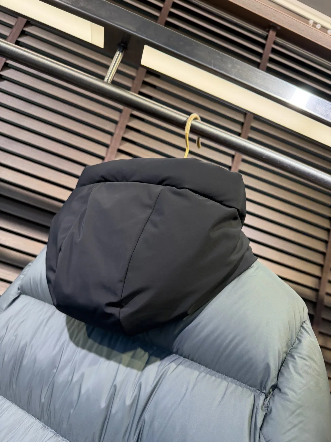 Men's Jackets And Down Jackets MONCLER 18361315