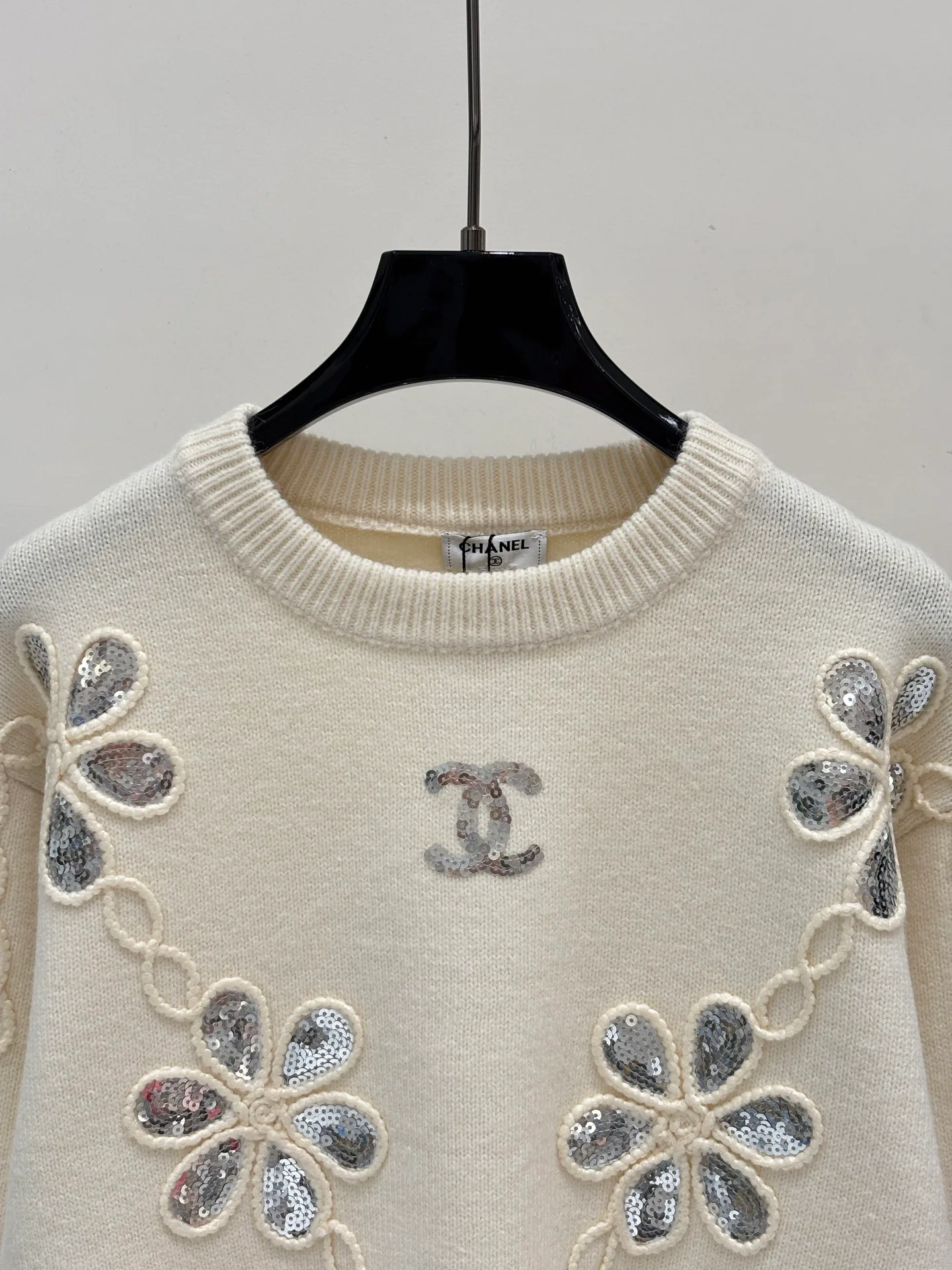 Women's Jumpers And Sweaters CHANEL 18028488