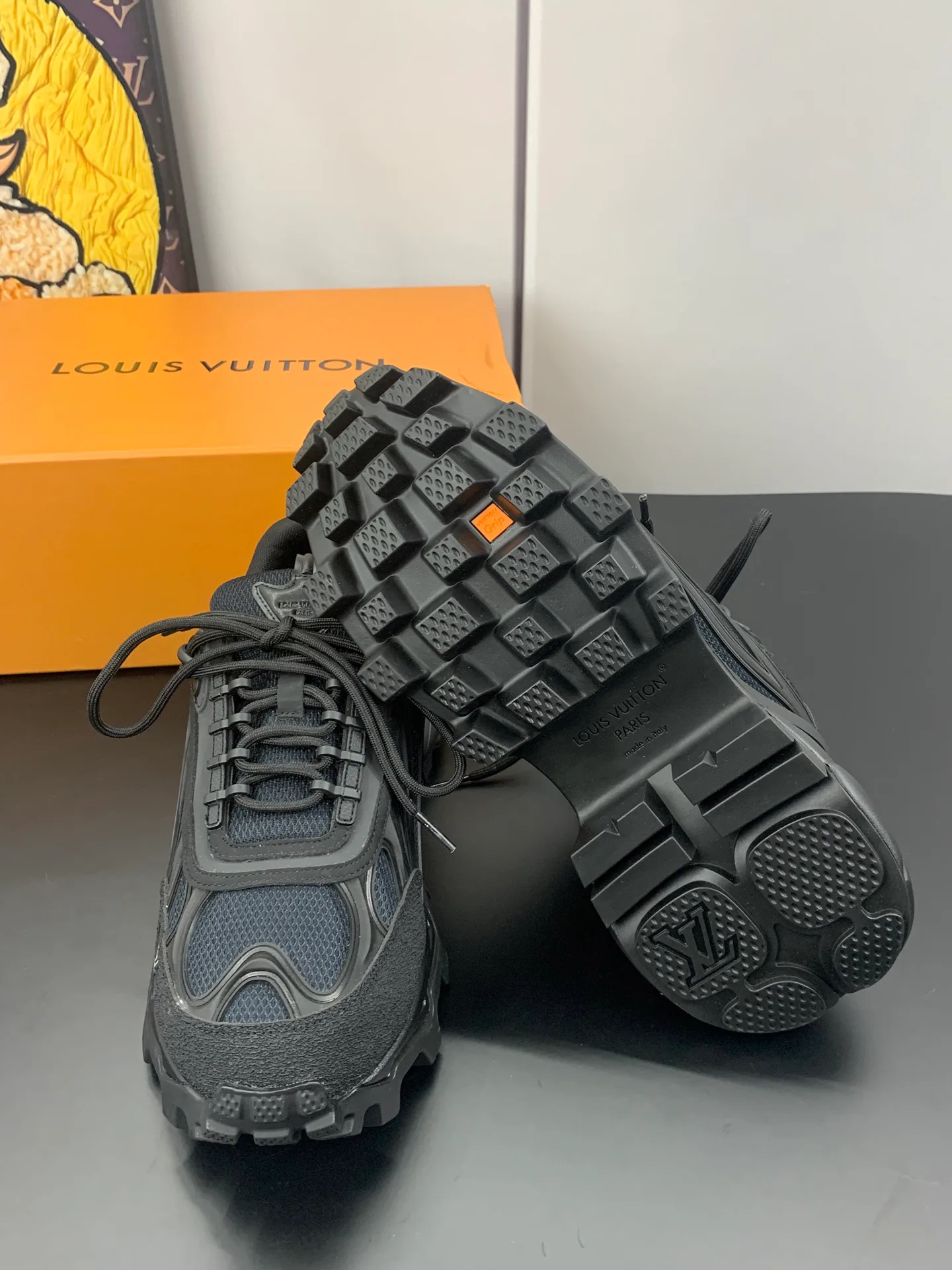 Men's Sneakers LOUIS VUITTON 17545289