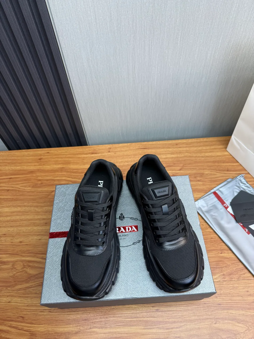 Men's Sneakers PRADA 17814113