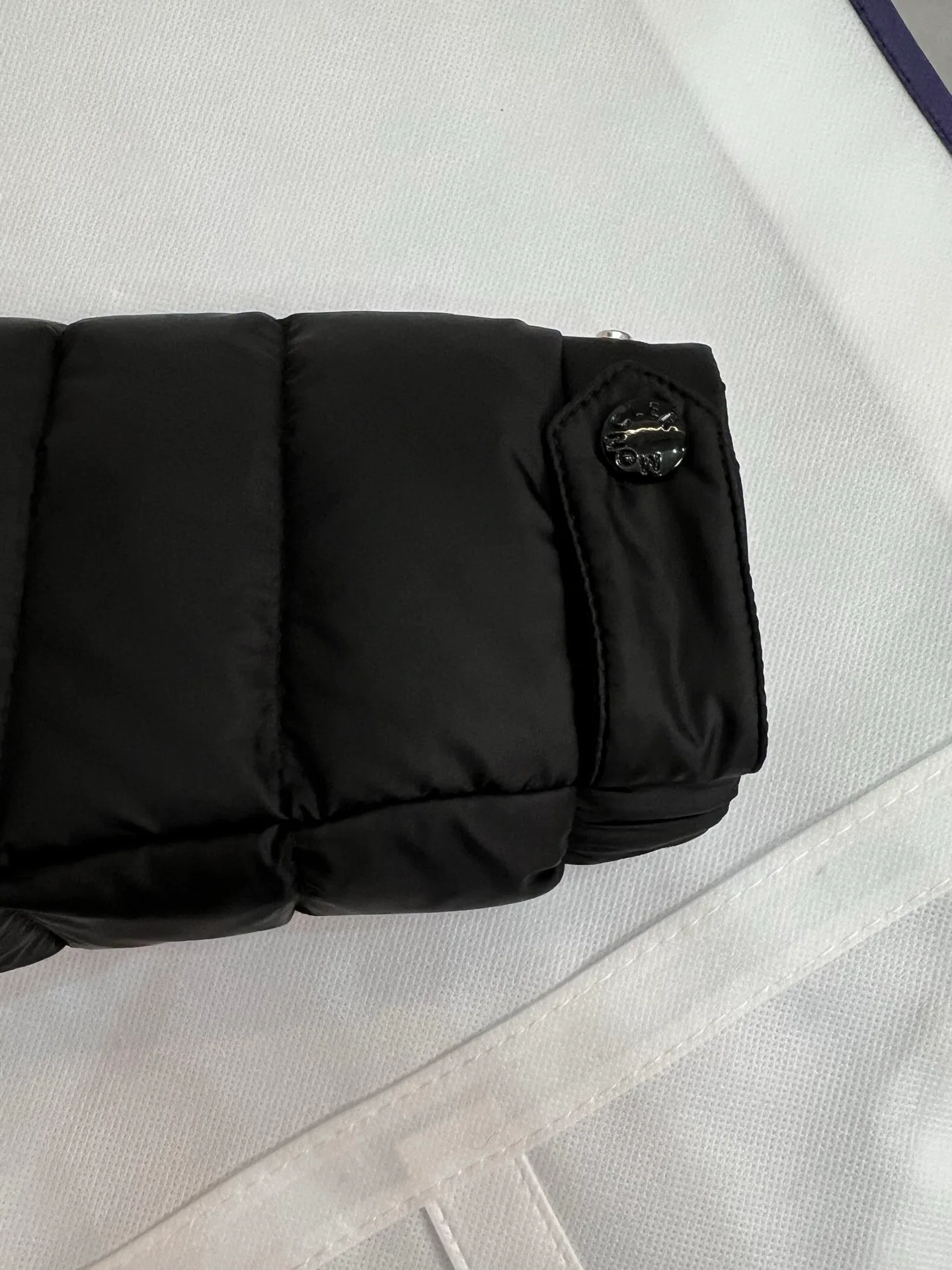 Куртки И Пуховики Мужские Moncler 18599888