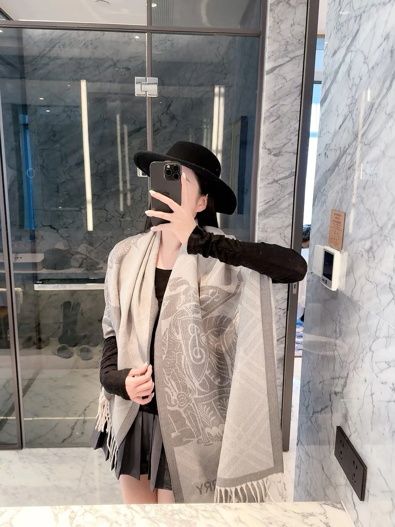 Scarves BURBERRY 18003025