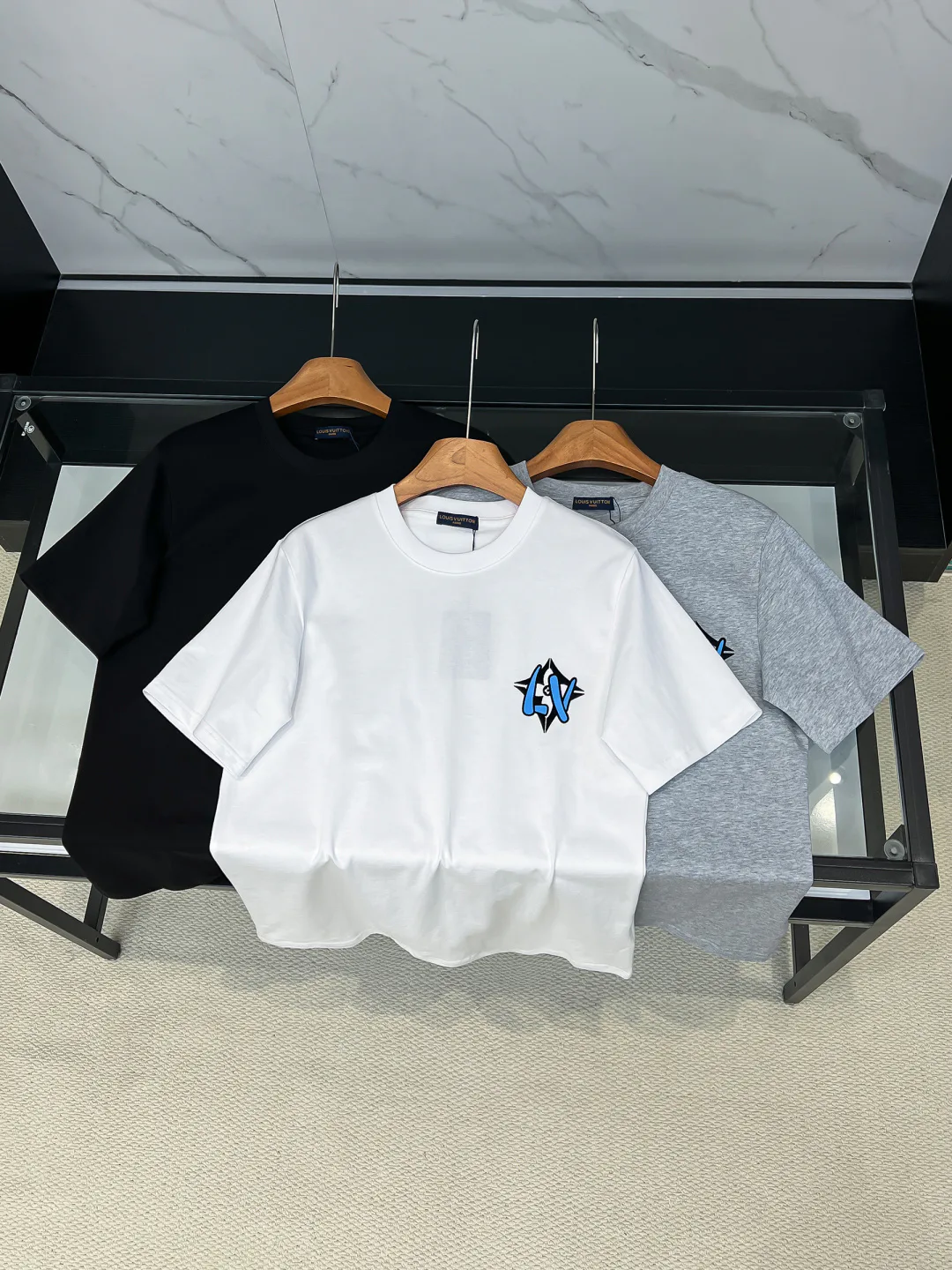 Men's T-Shirts LOUIS VUITTON 18499293