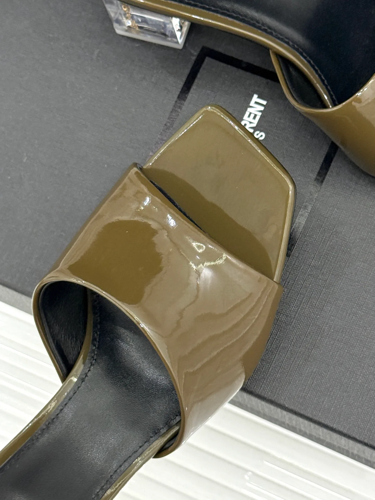 Women's Open-Toe Sandals SAINT LAURENT 17024881
