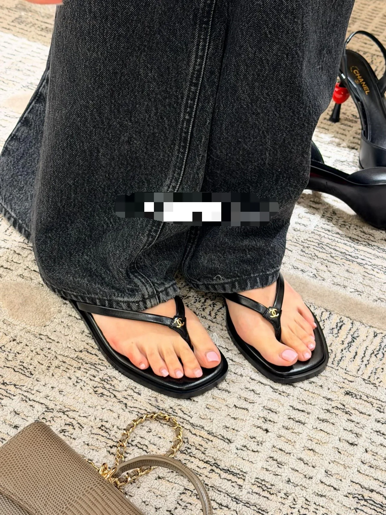 Women's Flip-Flops CHANEL 17331165