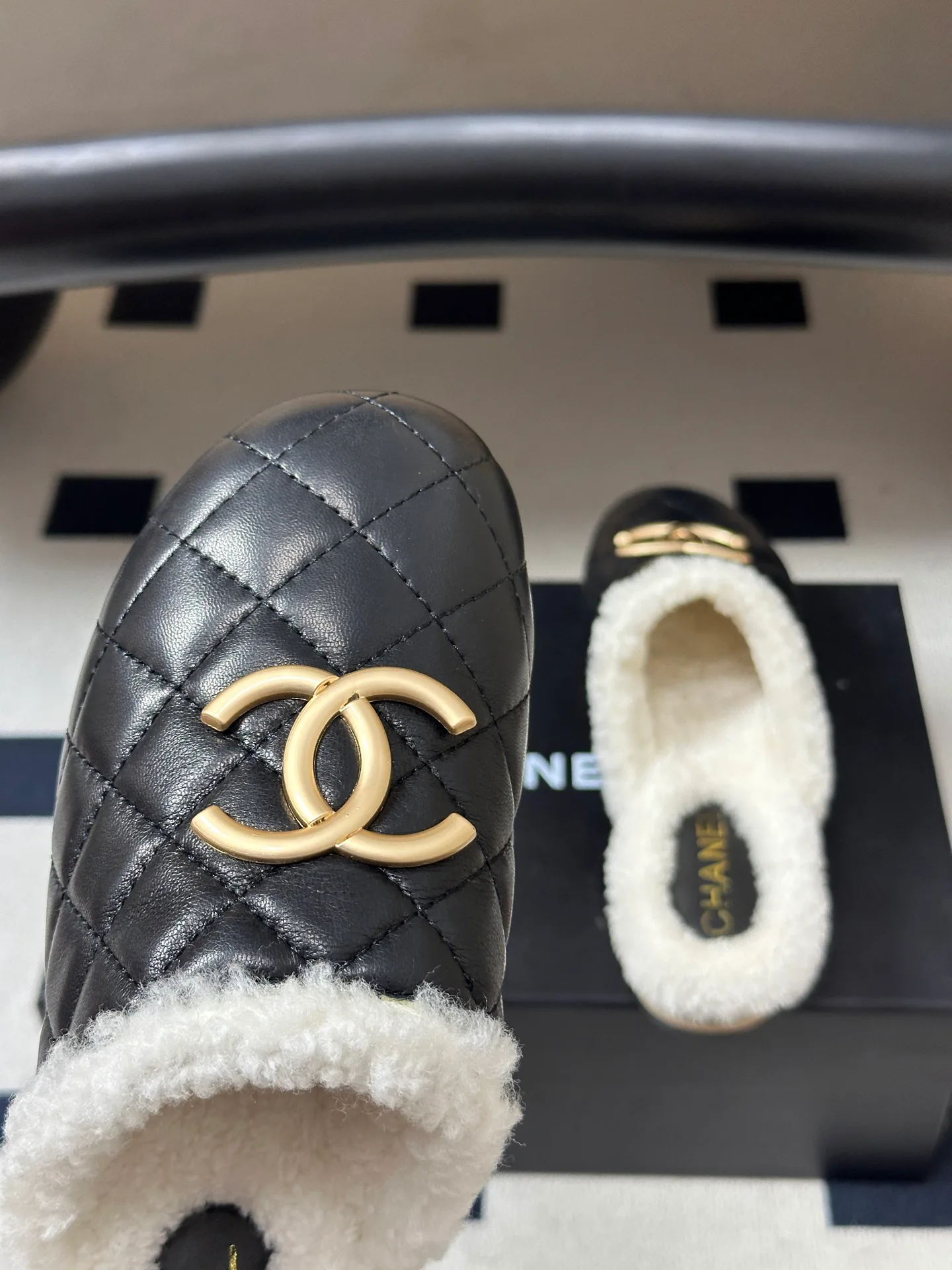 Women's Mules And Clogs CHANEL 18492602