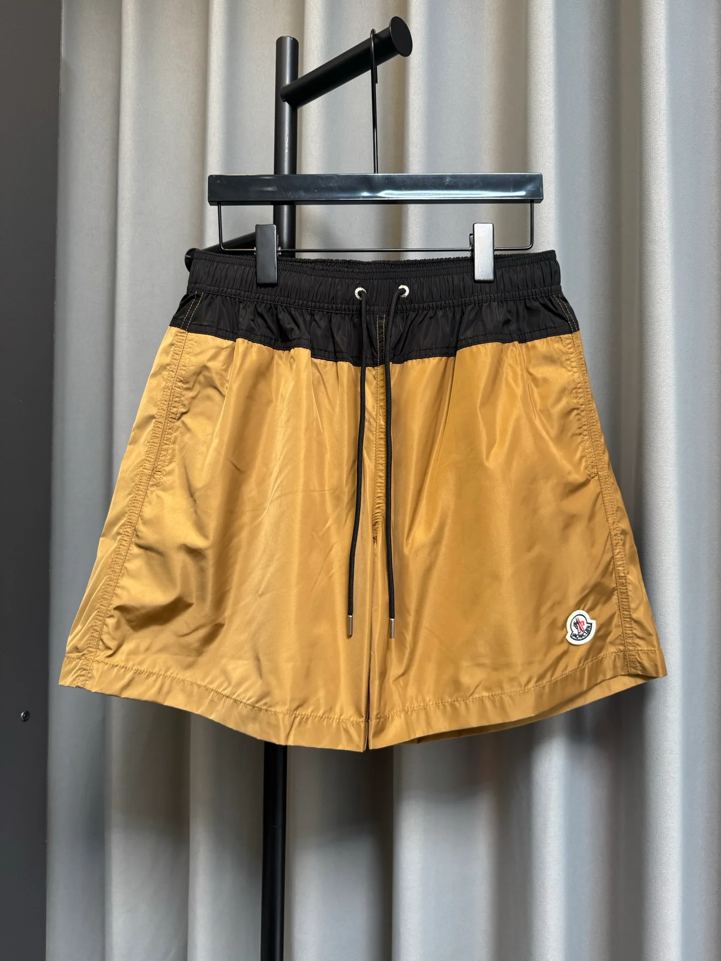 Men's Shorts MONCLER 17420971