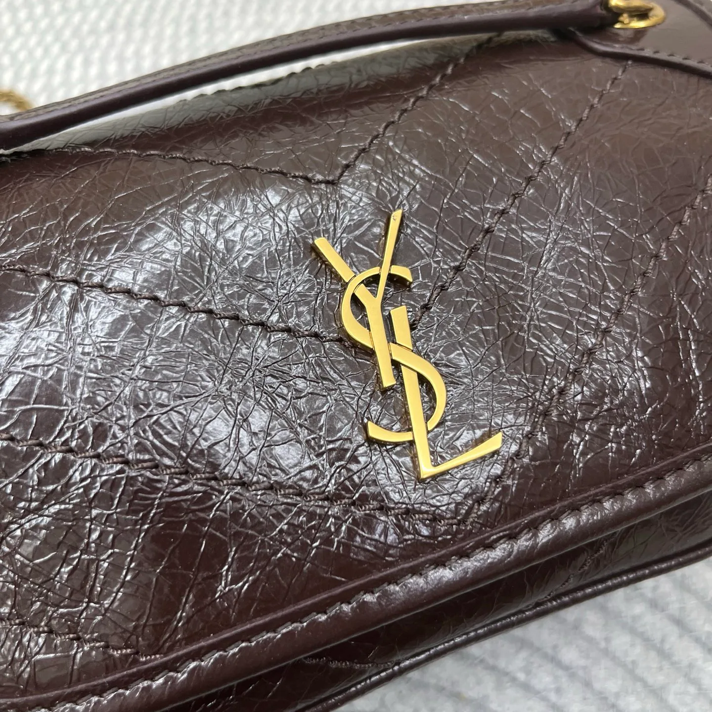 Women's Classic Handbags SAINT LAURENT 18220655