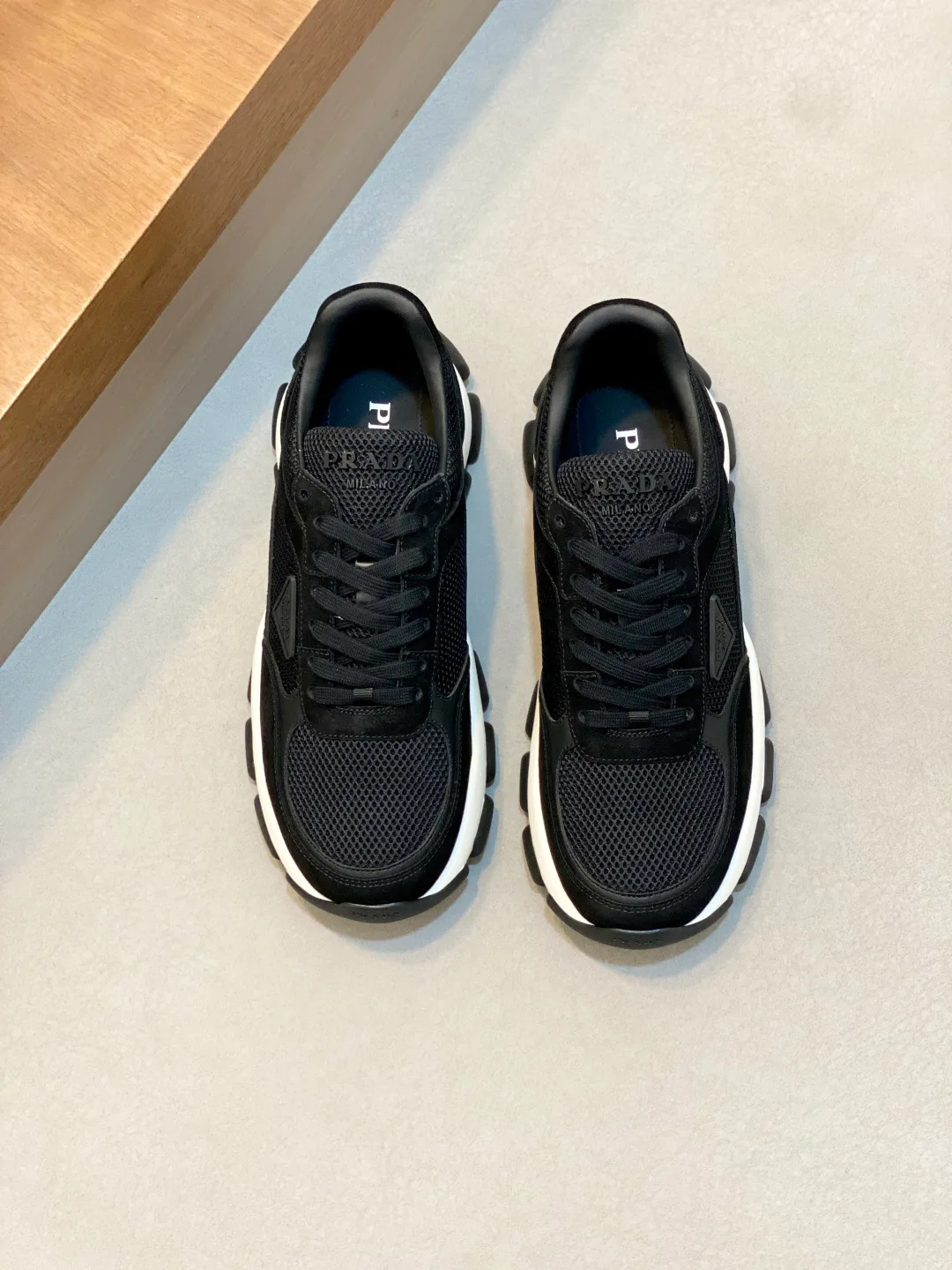 Men's Sneakers PRADA 18274610