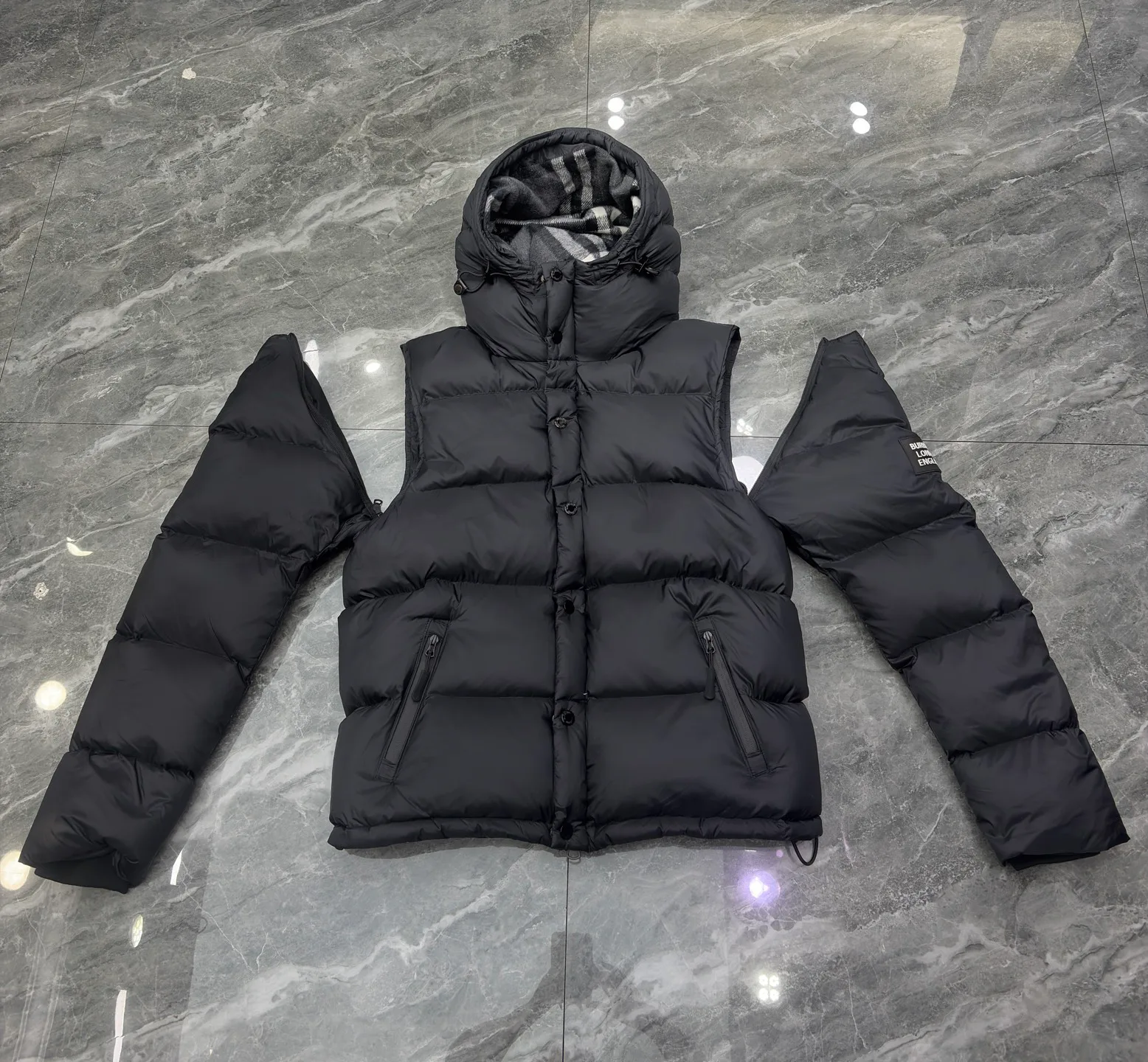 Men's Jackets And Down Jackets BURBERRY 17568665