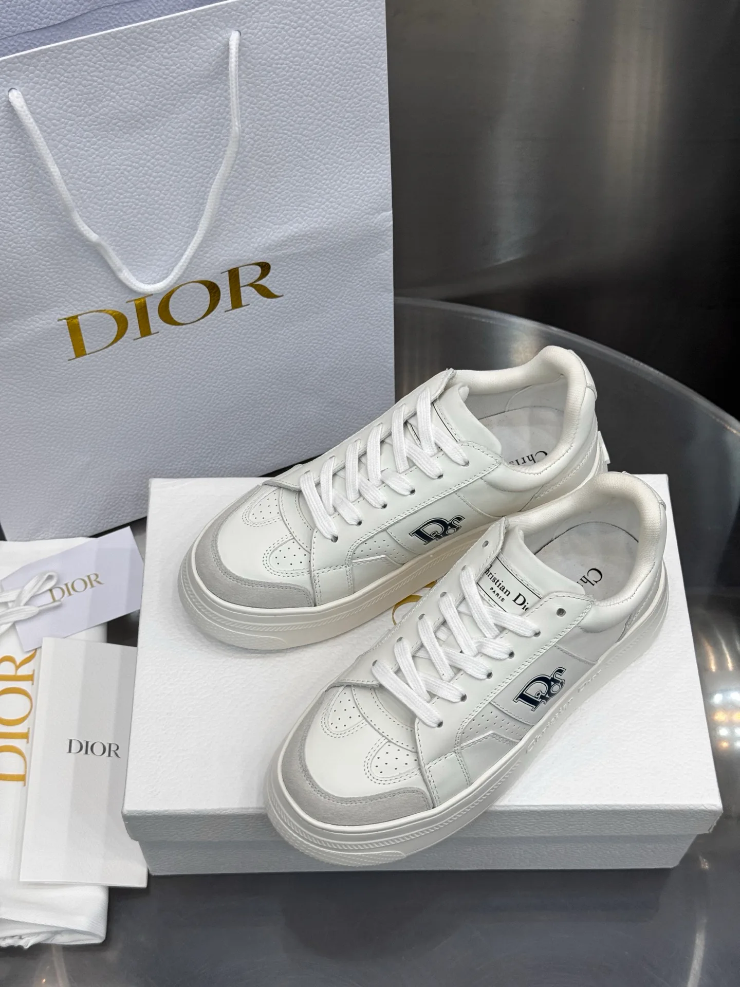 Women's Sneakers CHRISTIAN DIOR 18202452