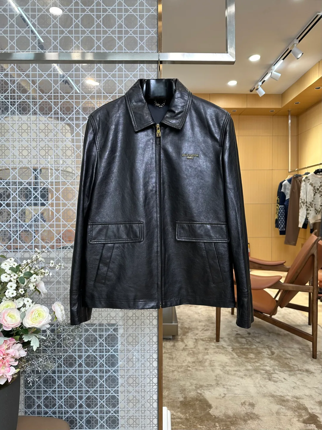 Men's Leather Jackets And Sheepskin Coats LOUIS VUITTON 17802557