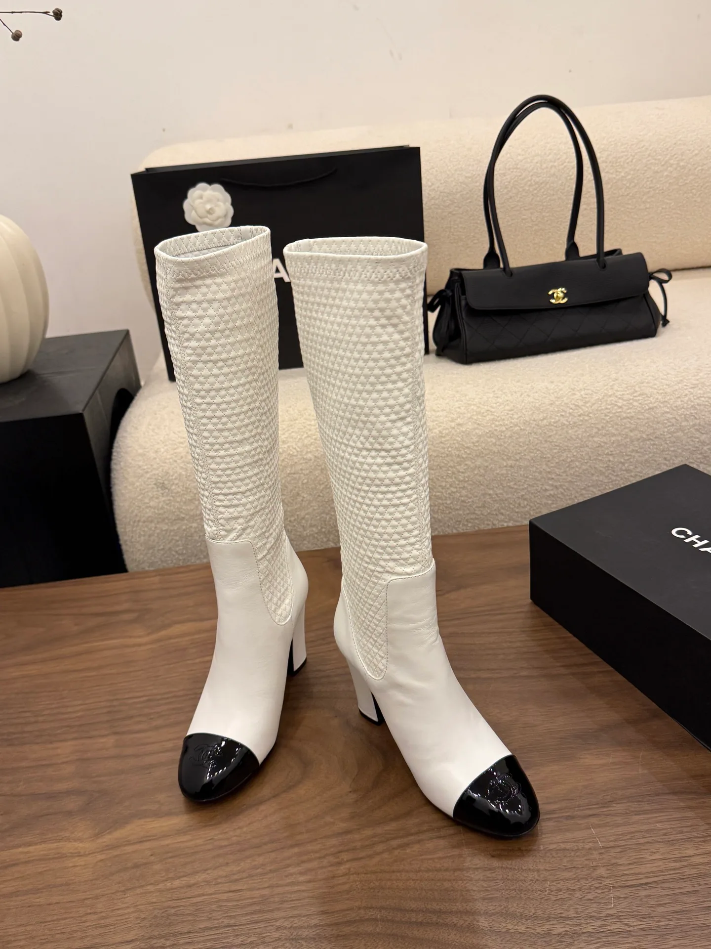 Women's Boots CHANEL 18534769