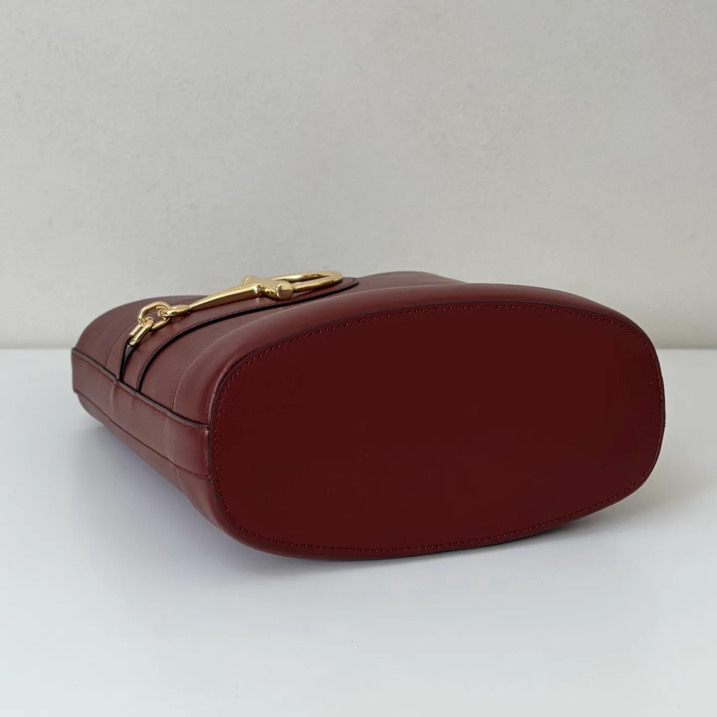 Women's Classic Handbags GUCCI 18310177