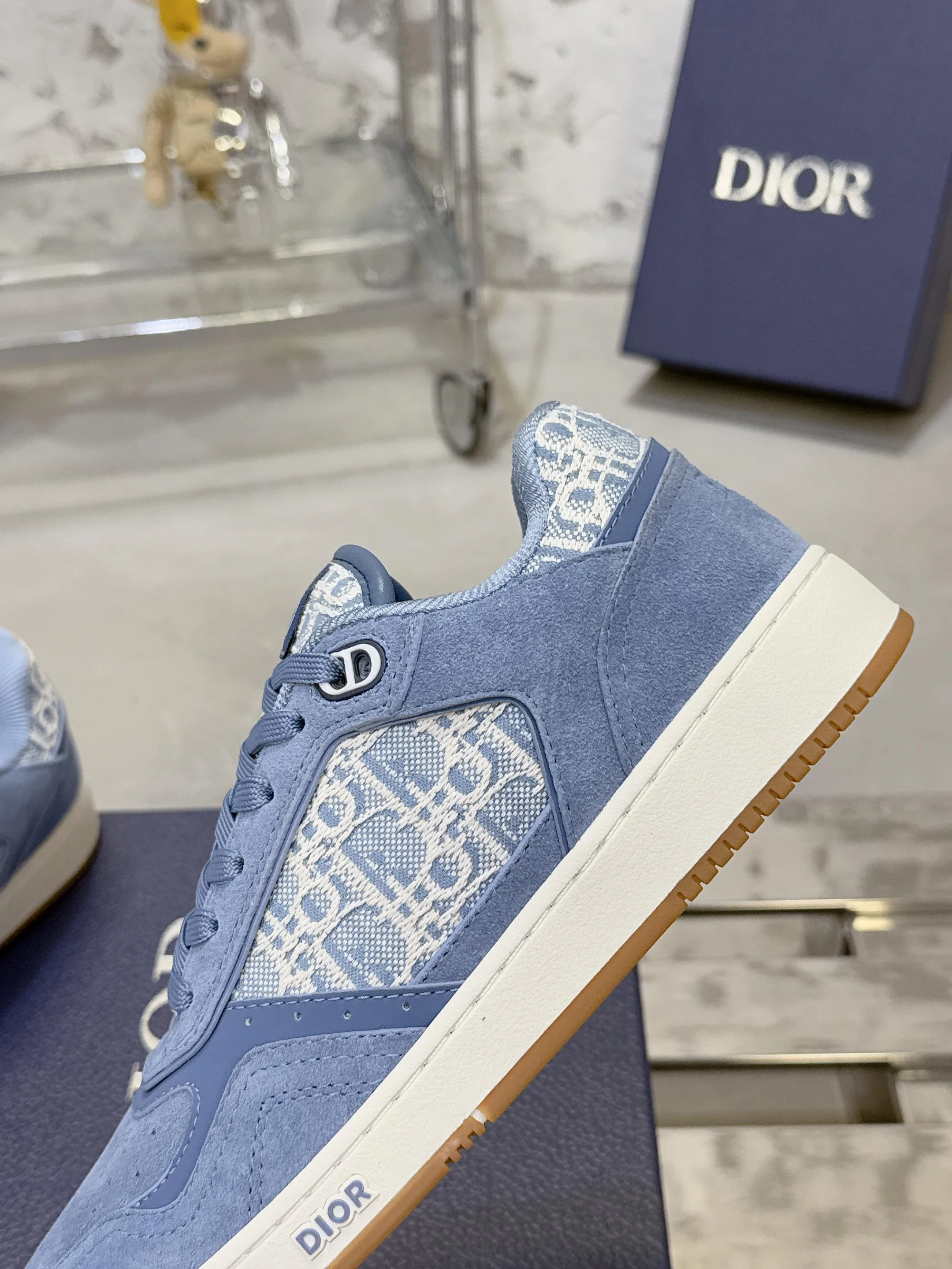 Women's Sneakers CHRISTIAN DIOR 17467501