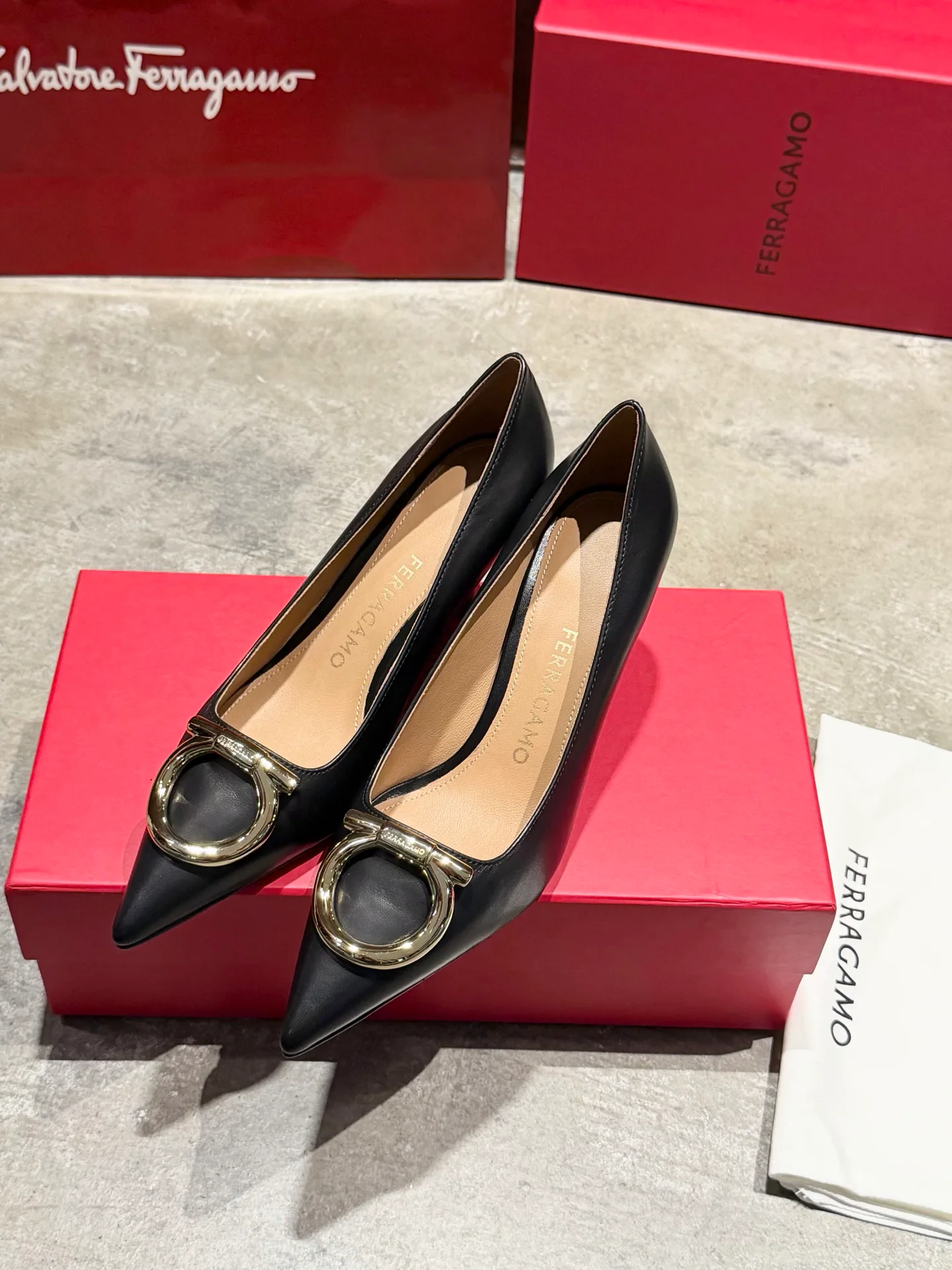 Women's Heels SALVATORE FERRAGAMO 17897967