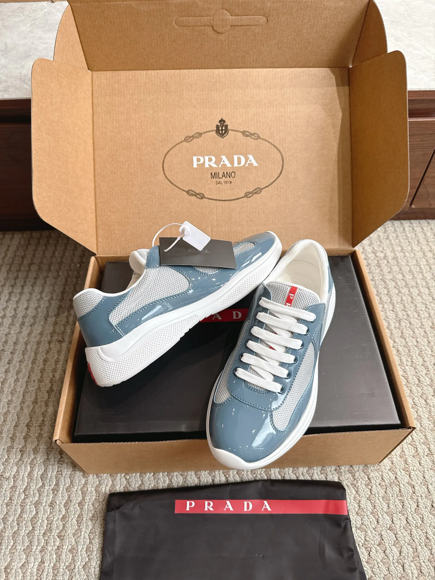 Women's Sneakers PRADA 17470433