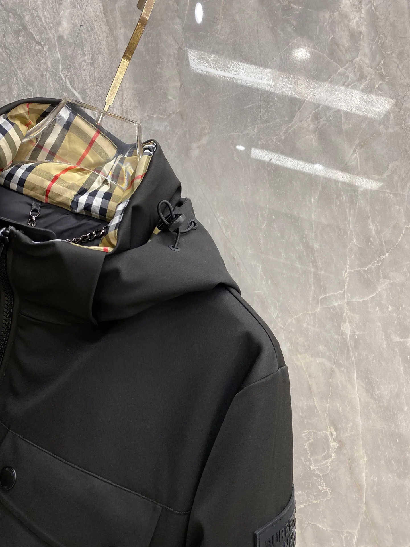 Men's Jackets And Down Jackets MONCLER 18348640