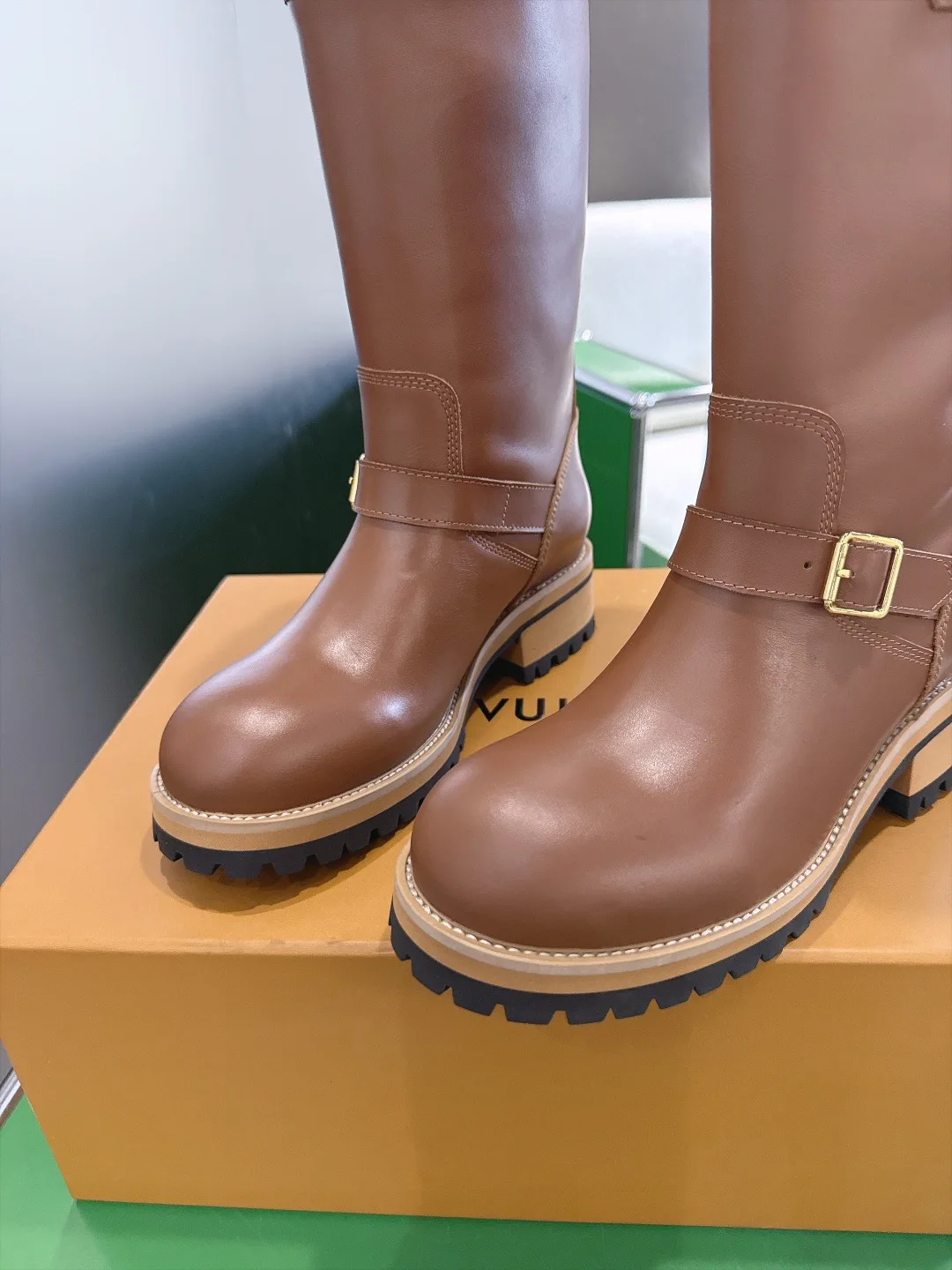 Women's Ankle Boots LOUIS VUITTON 18053350