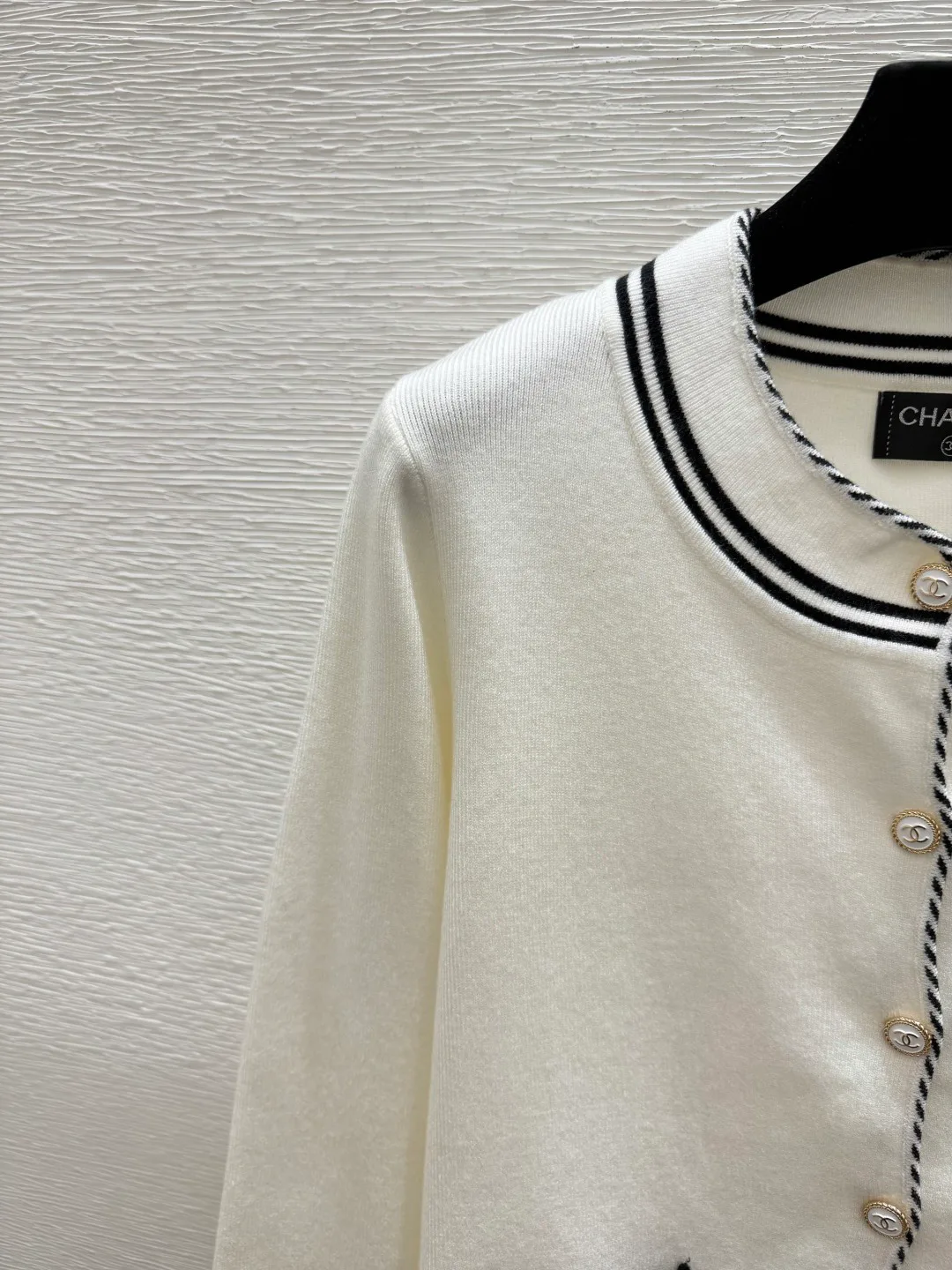 Women's Jumpers And Sweaters CHANEL 18410681