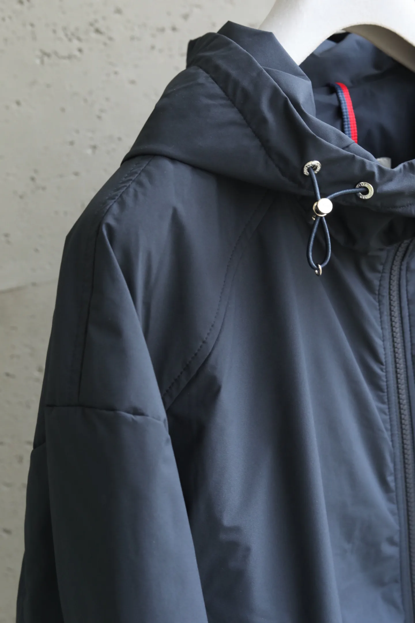 Men's Jackets And Down Jackets MONCLER 18140050
