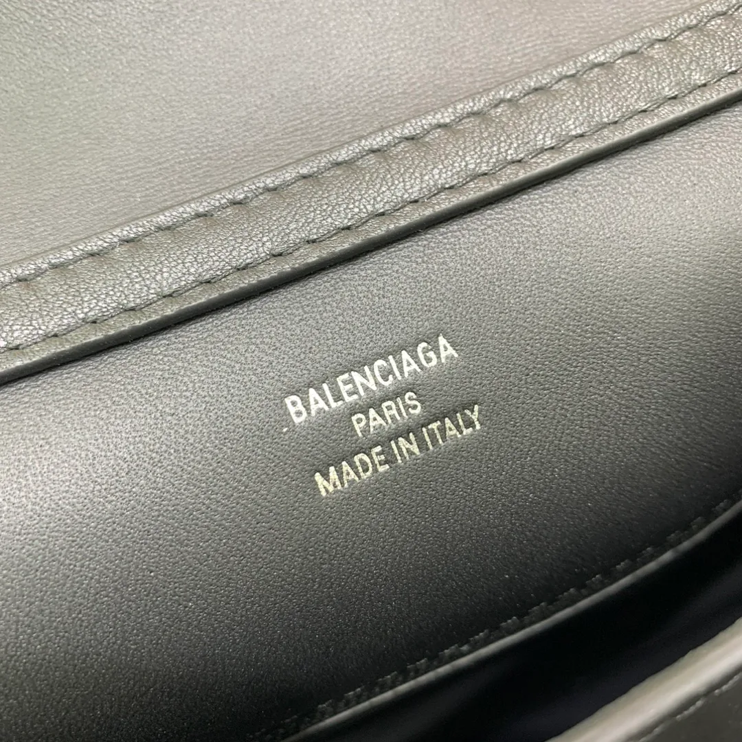 Women's Classic Handbags BALENCIAGA 18136388
