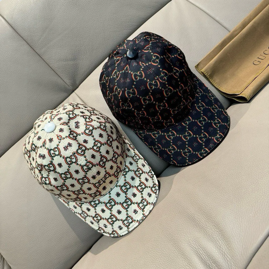 Hats GUCCI 17515254