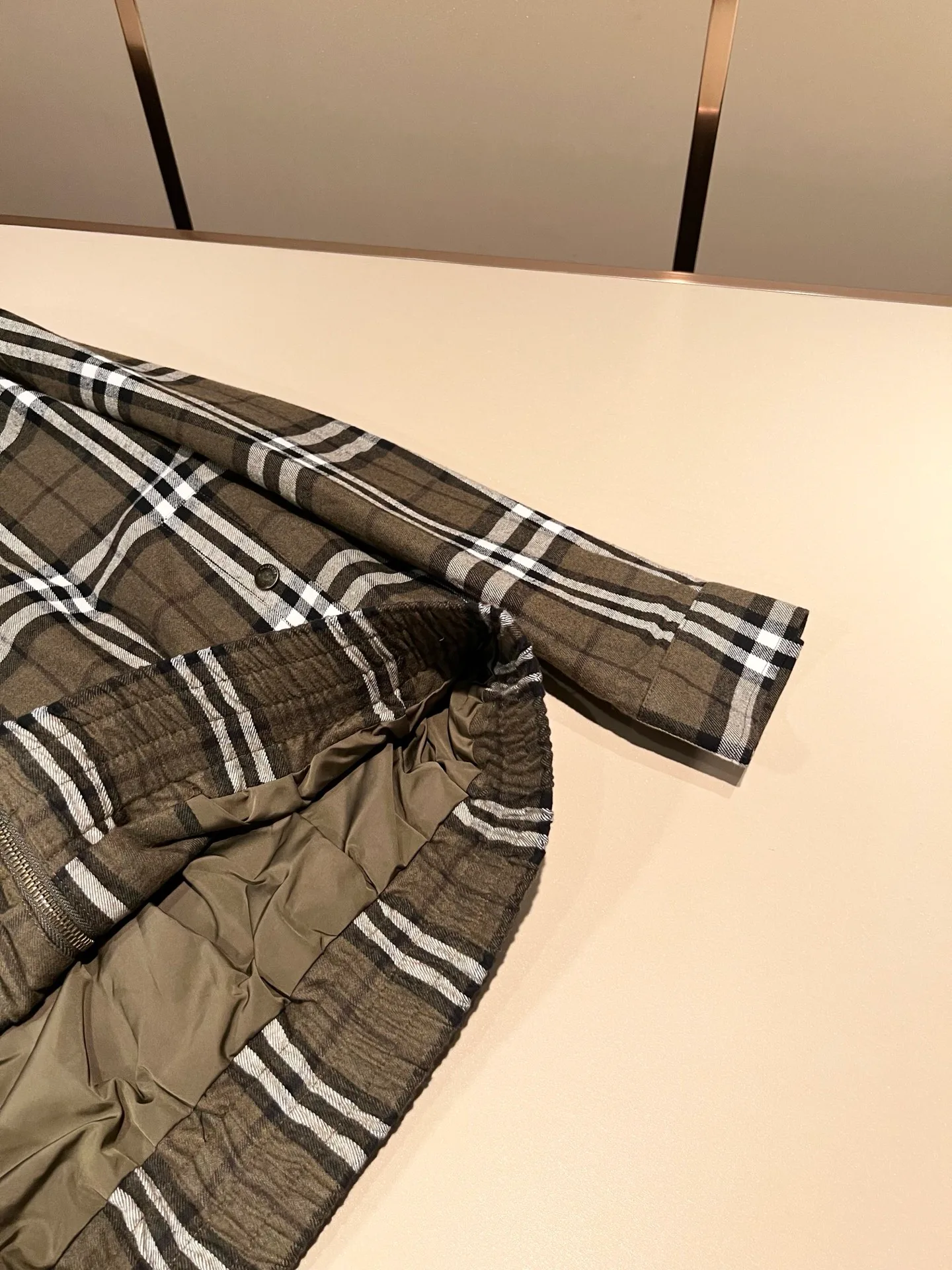 Men's Jackets And Down Jackets BURBERRY 18343149