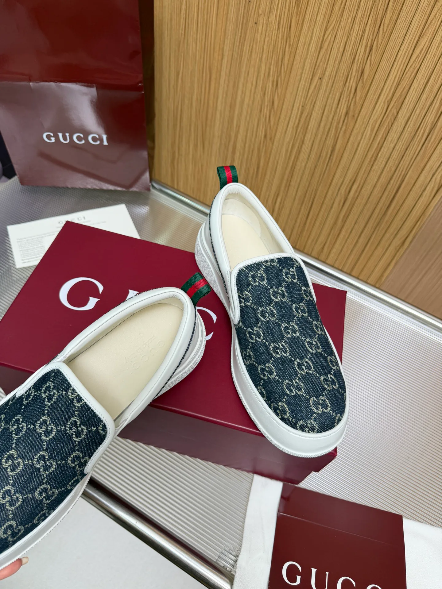 Men's Sneakers GUCCI 17620465