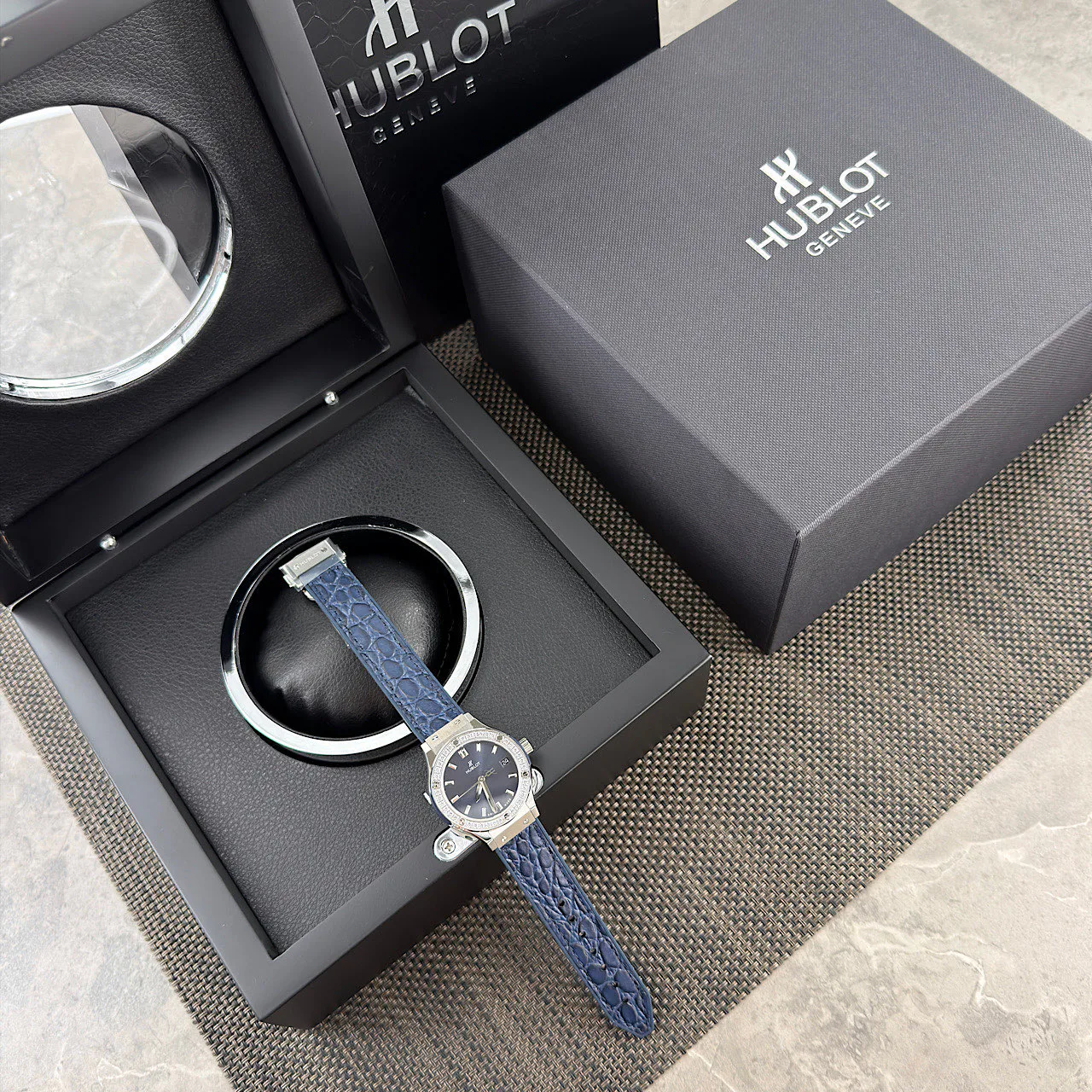 Women's Watches HUBLOT 17638285