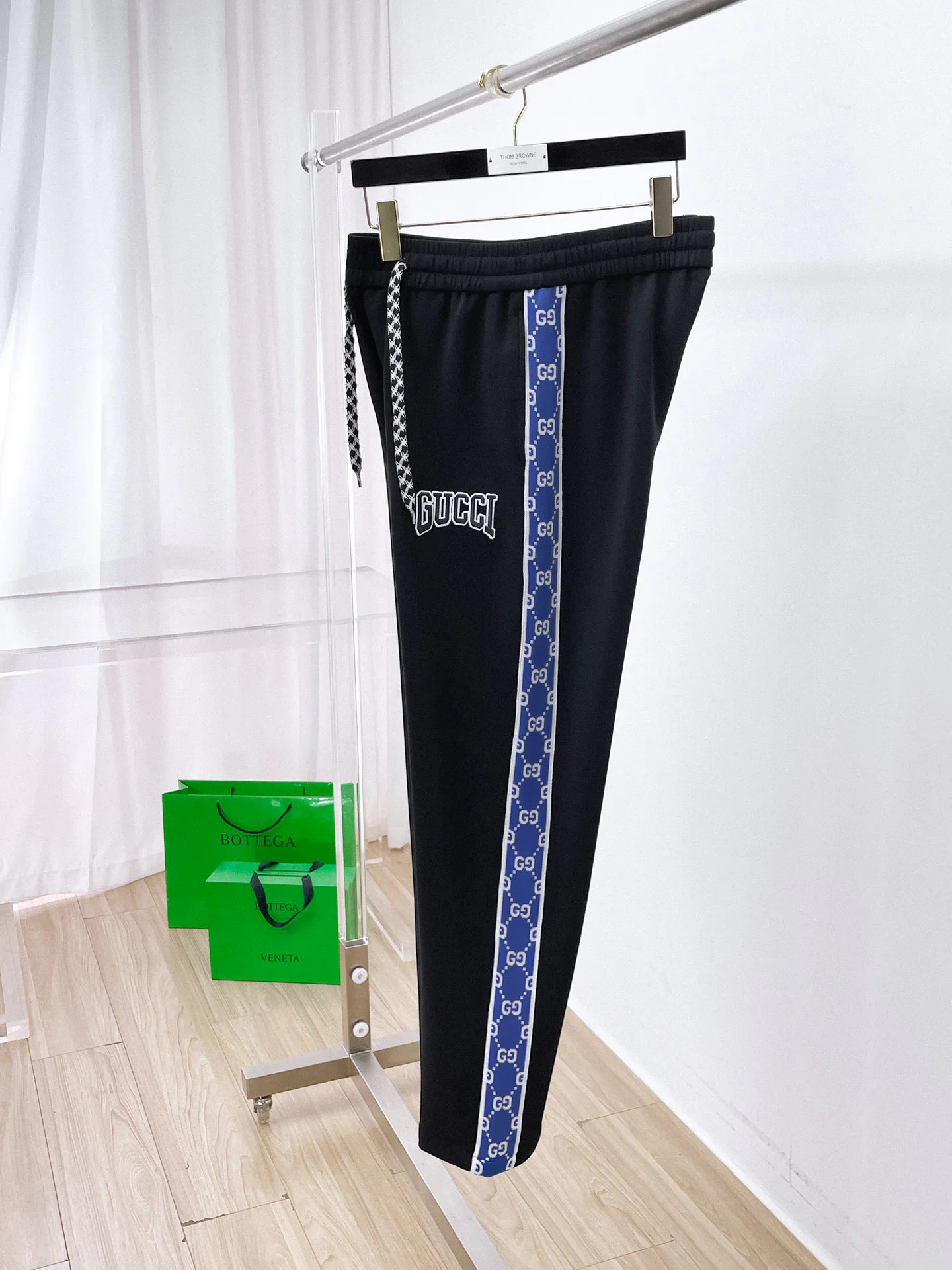Men's Trousers GUCCI 18399321