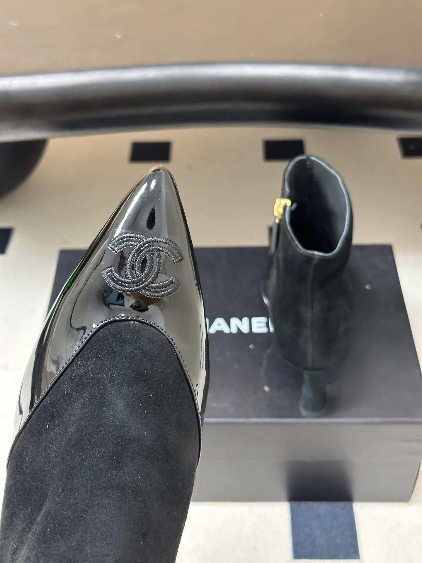 Women's Booties CHANEL 17946629