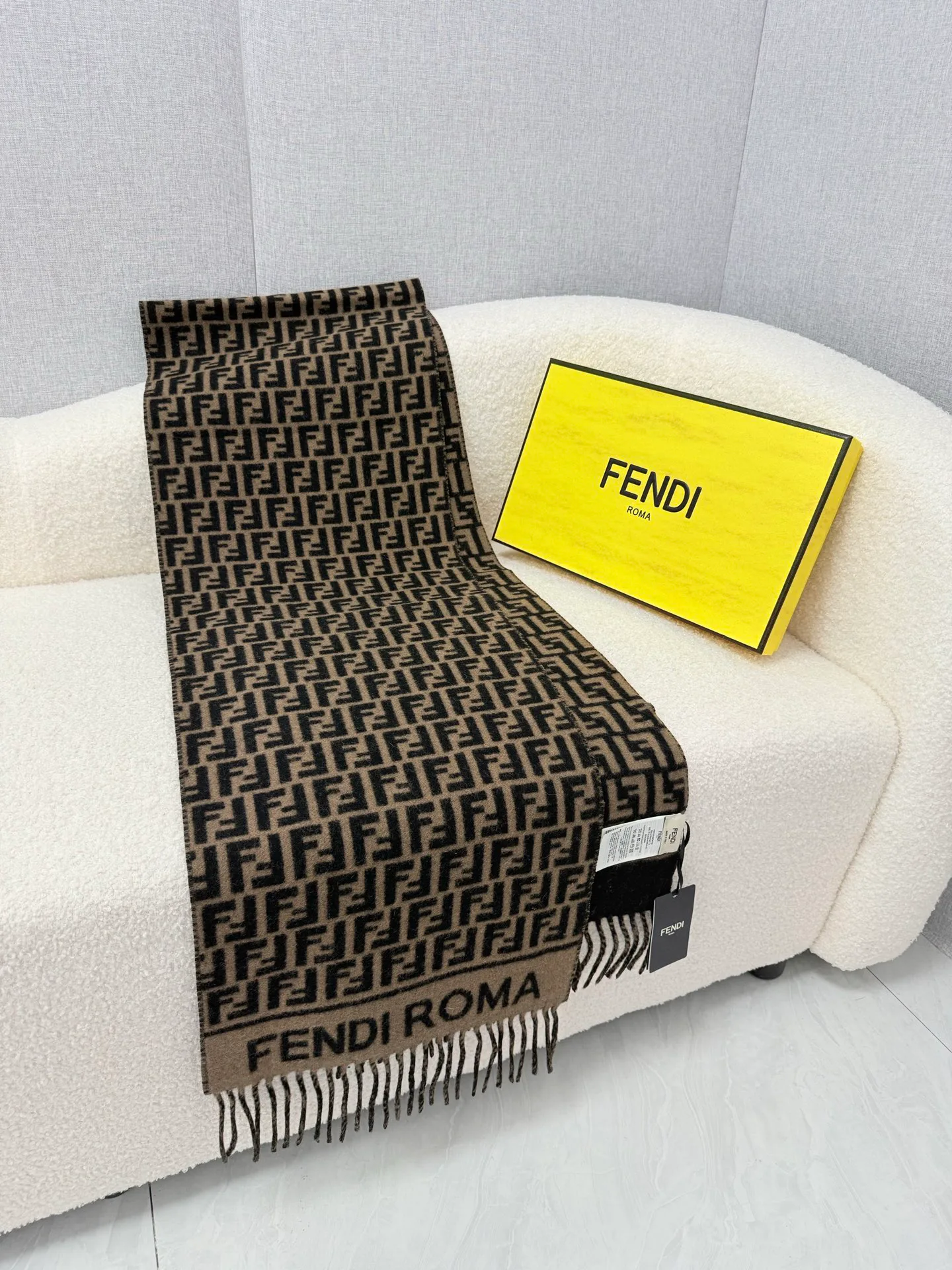 Scarves FENDI 18003372