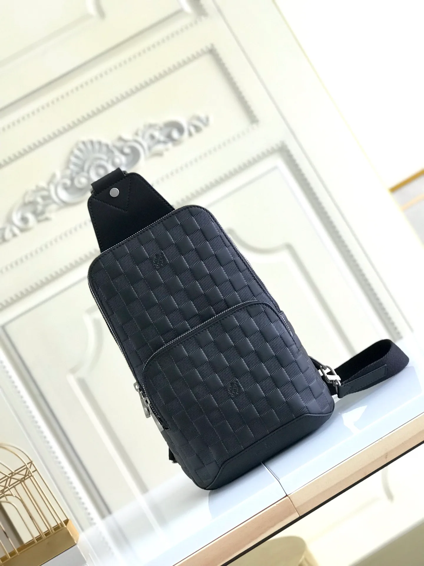 Men's Crossbody Bags LOUIS VUITTON 18558446